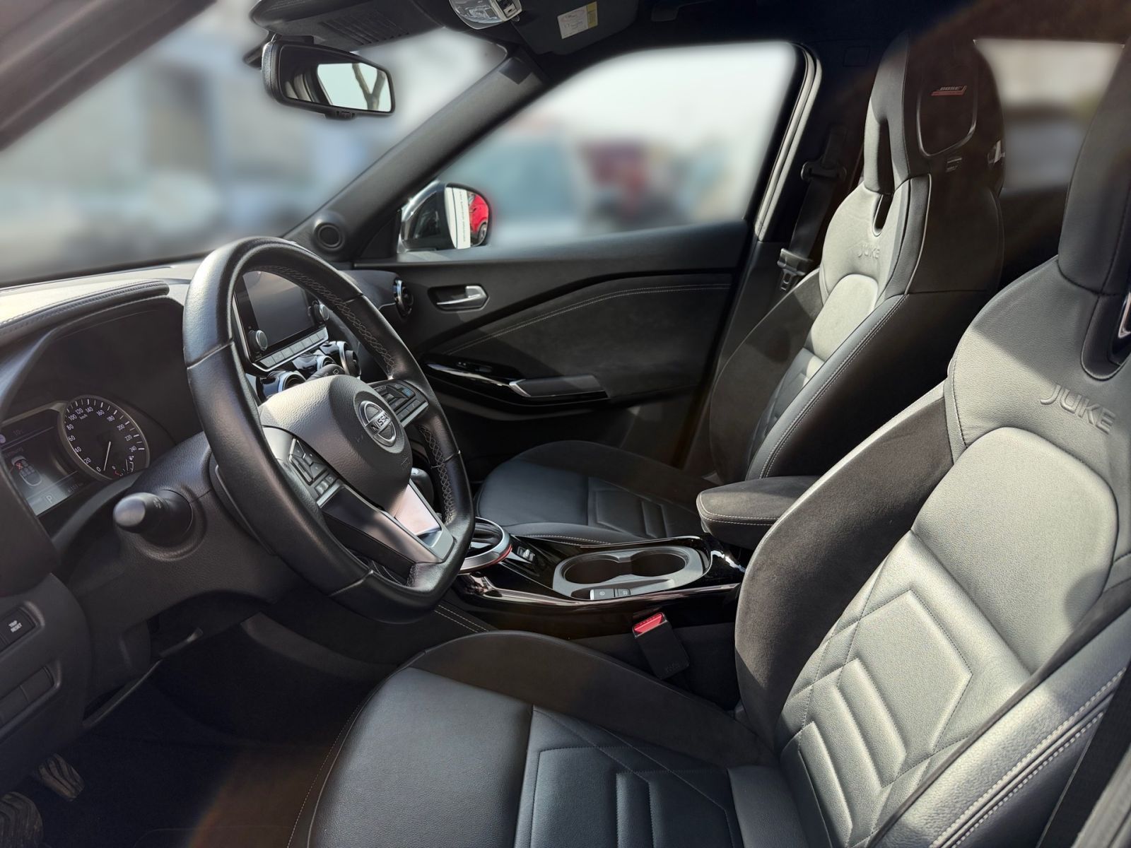 NISSAN JUKE 1.0 AT N-DESIGN / 360 / ALU / LEDER / BOSE