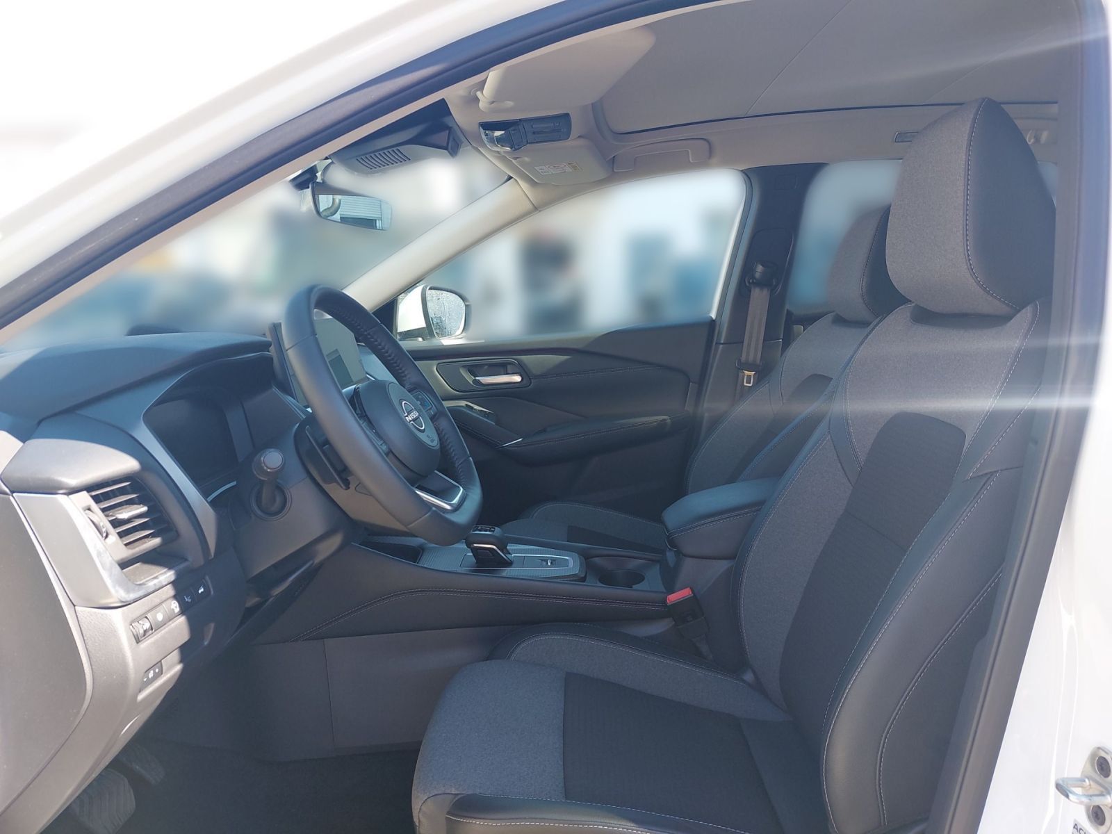 NISSAN Qashqai 1.3 DIG-T N-Connecta HeadUp*Pano*Navi