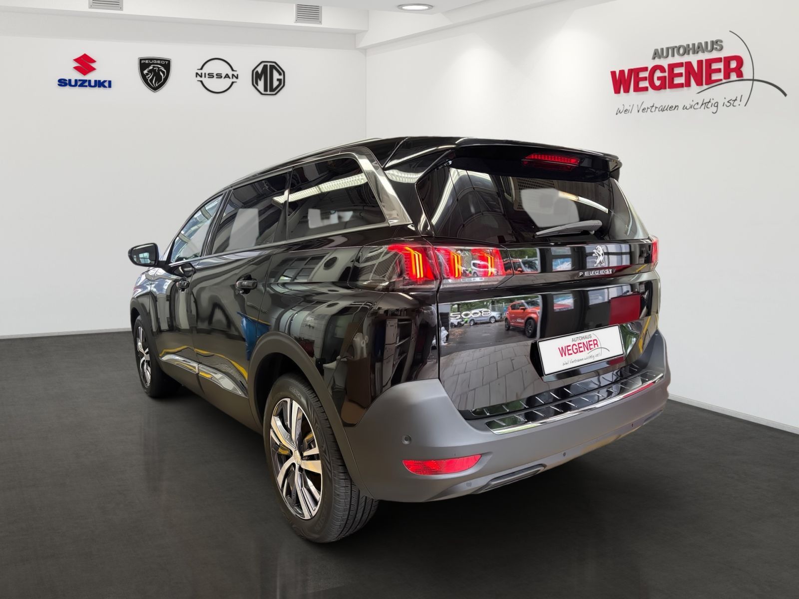 PEUGEOT 5008 Allure PureTech 130 EAT8 *Kamera*SHZ*