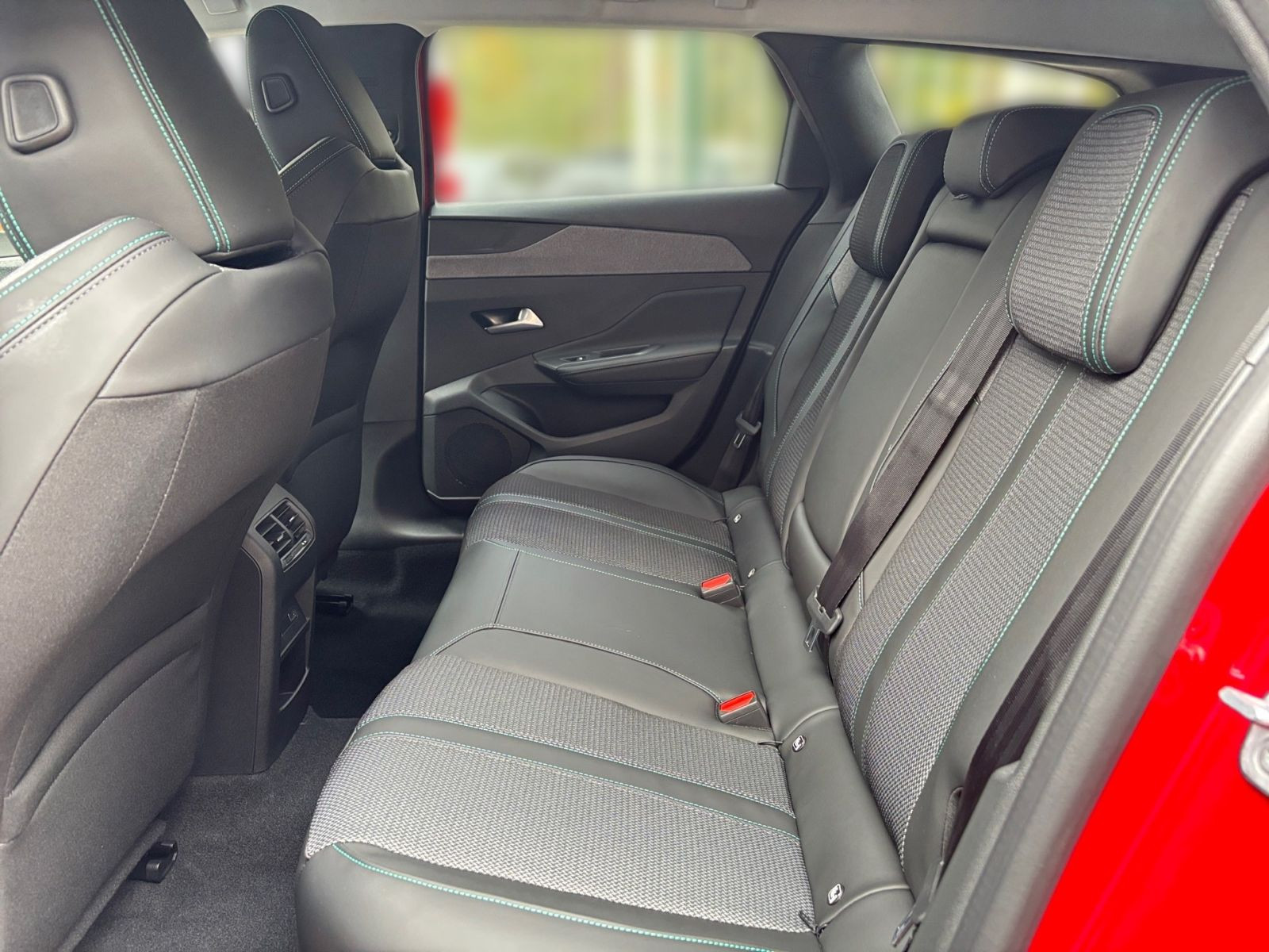 Peugeot 308 SW Allure PureTech 130 EAT8 *360°Kamera*SHZ*