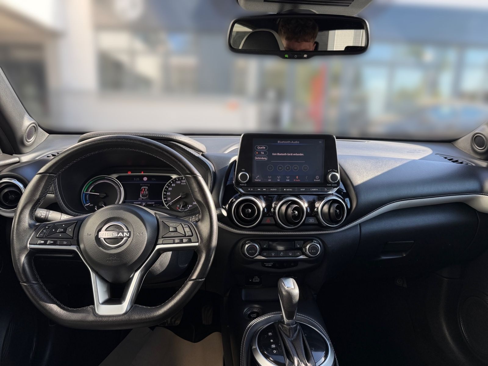 NISSAN Juke 1.6 Hybrid 4AT PremiereEdition Nav*LED*CAM