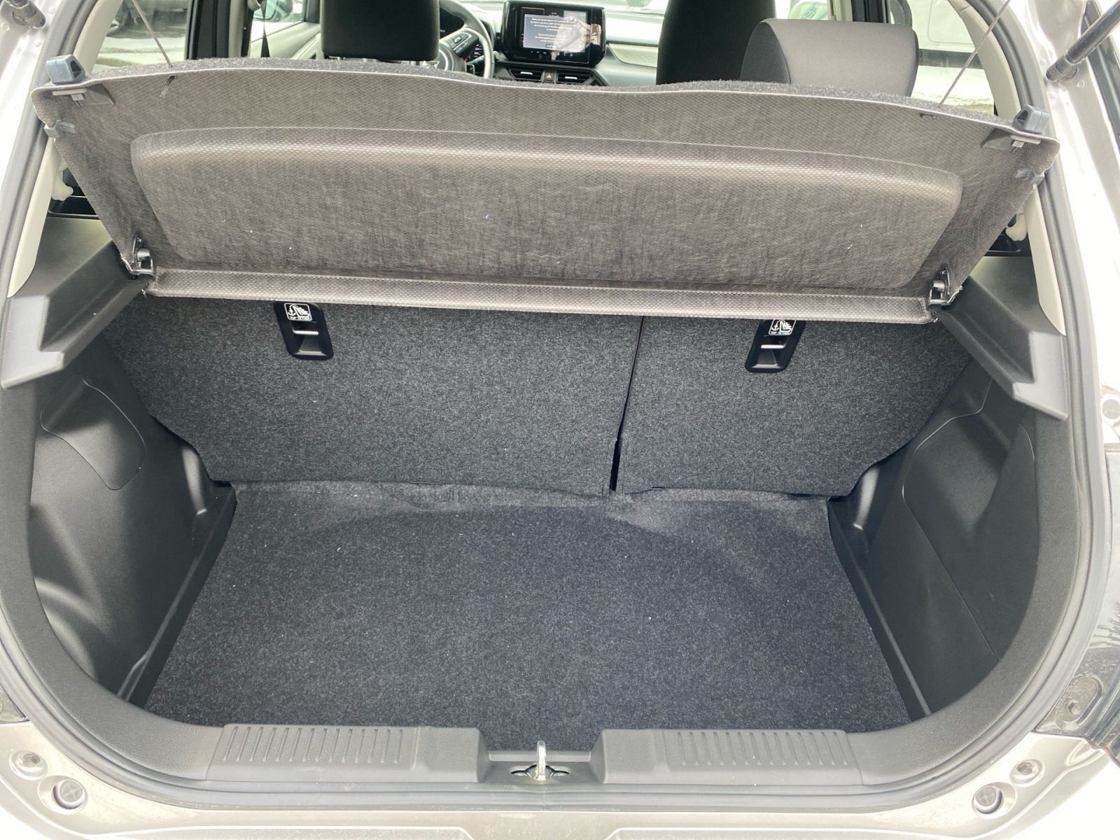 SUZUKI SWIFT COMFORT+ HYBRID ACC*Navi*Kamera*PDC