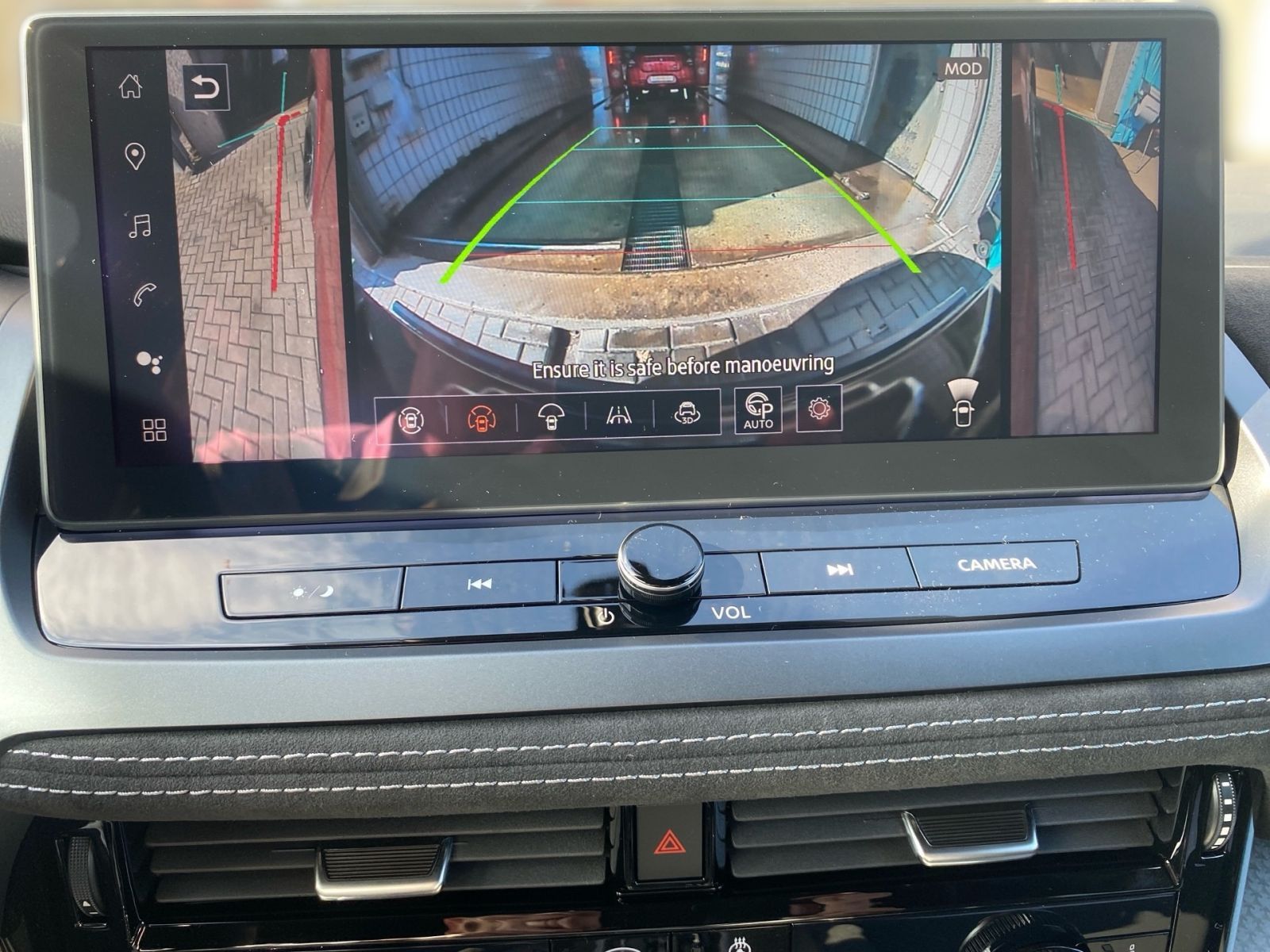 NISSAN QASHQAI 1.5  e-POWER N-DESIGN Navi*Totwinkel