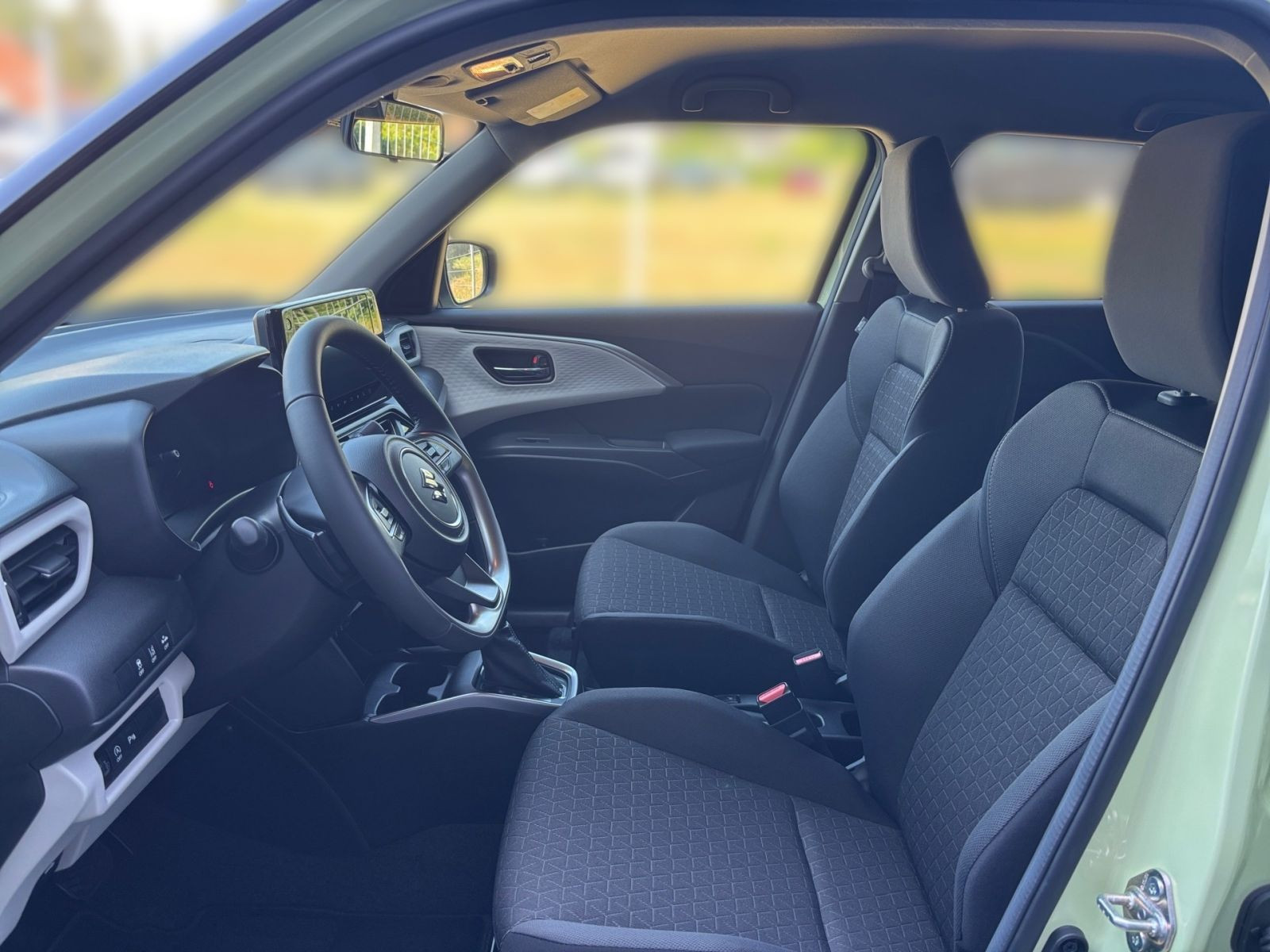 Suzuki SWIFT COMFORT+ CVT HYBRID (61kW)