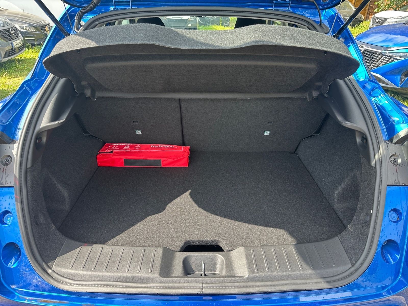 NISSAN JUKE ACENTA 1.0 DIG-T 114 PS 7DCT NAVI KLIMA SHZ