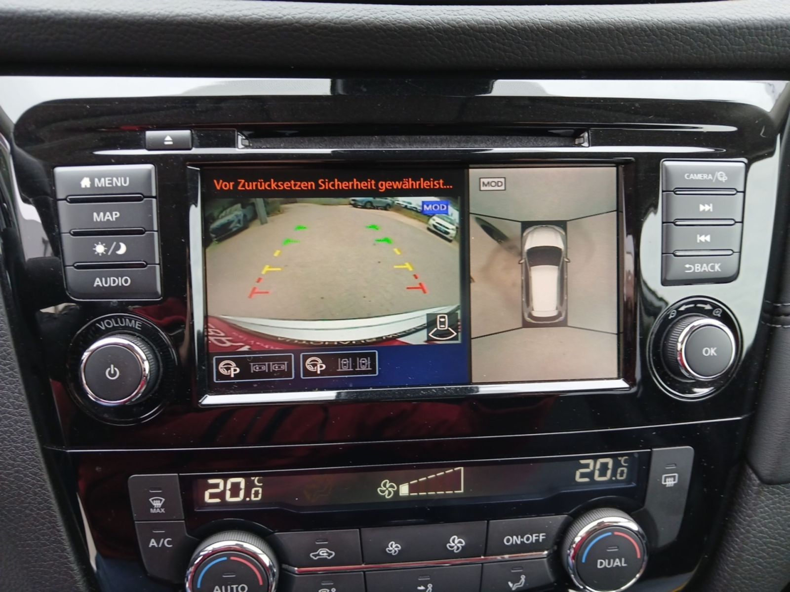 NISSAN X-Trail 1.3 DIG-T DCT Tekna Pano*360°*Navi*BOSE