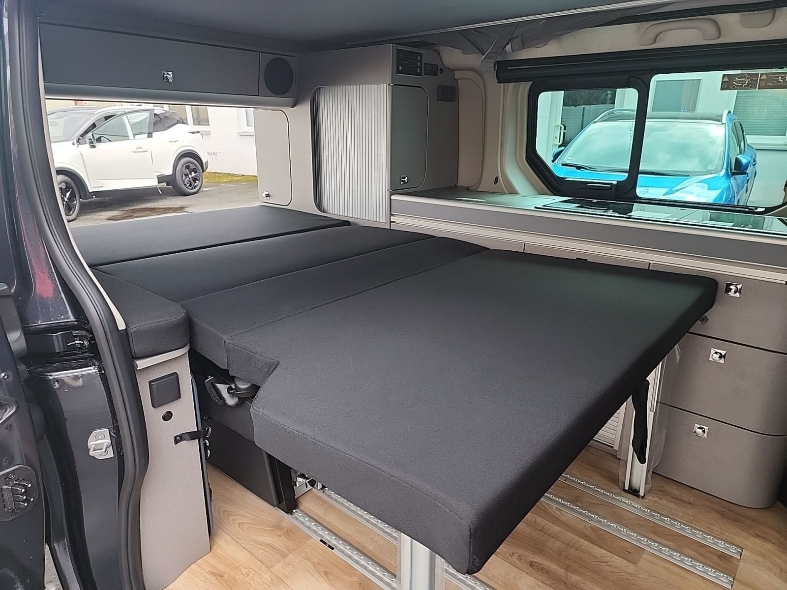 Dethleffs PRIMASTAR CAMPER SEASIDE AT Aufstelldach Küche Heizung Mobile Office