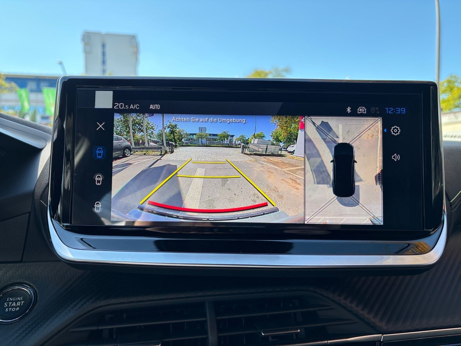 PEUGEOT 2008 E GT Elektromotor 156 54kwH *Kamera*