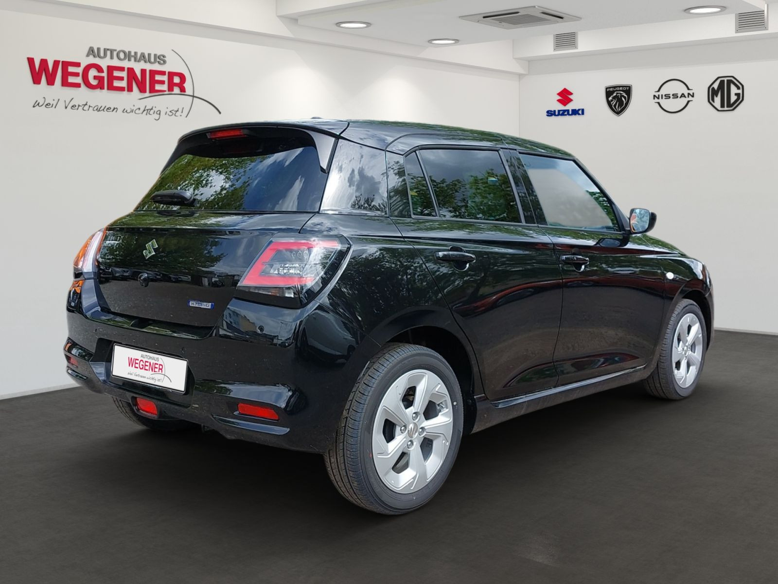 Suzuki SWIFT COMFORT 1.2 AT HYBRID CAM NAVI SHZ