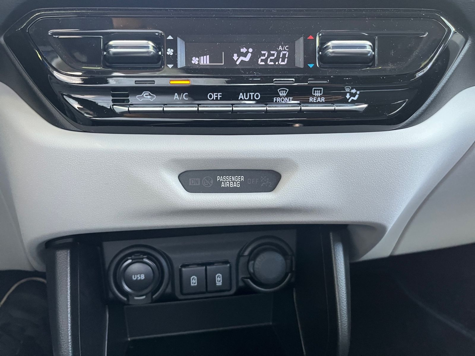 Suzuki SWIFT COMFORT+ HYBRID ACC*Navi*Kamera*PDC