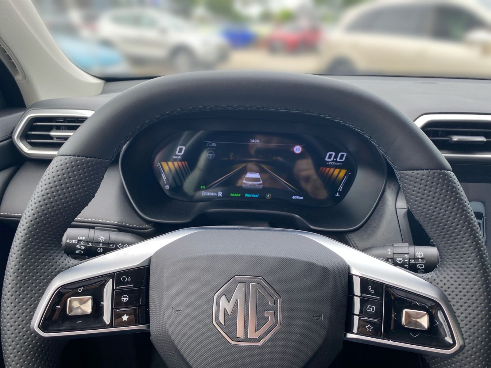 MG ZS Hybrid+ Luxury MY25.5