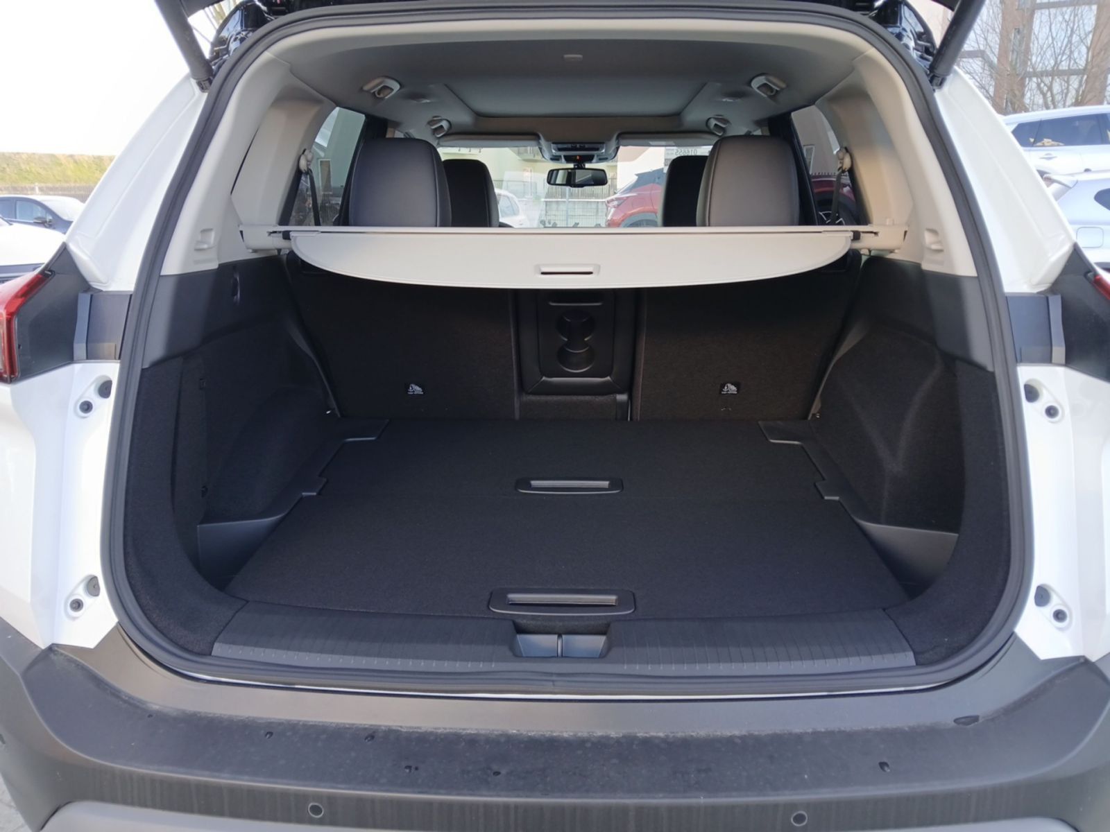 NISSAN X-TRAIL N-CONNECTA 1.5 VC-T MHEV WINTER 360° NAV