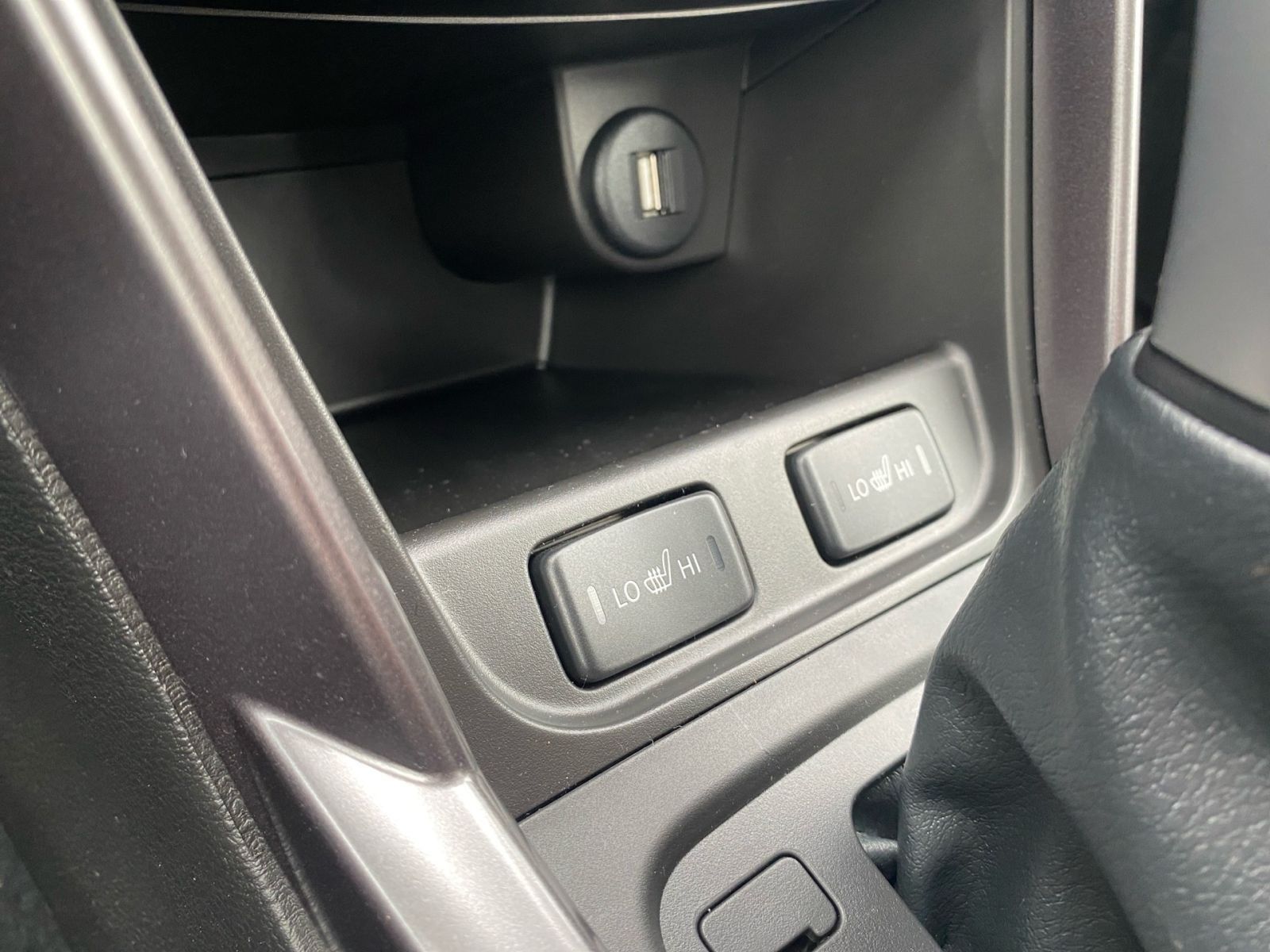 SUZUKI S-CROSS 1.4 COMFORT 6AT/ KAMERA/ NAVI/ SHZ