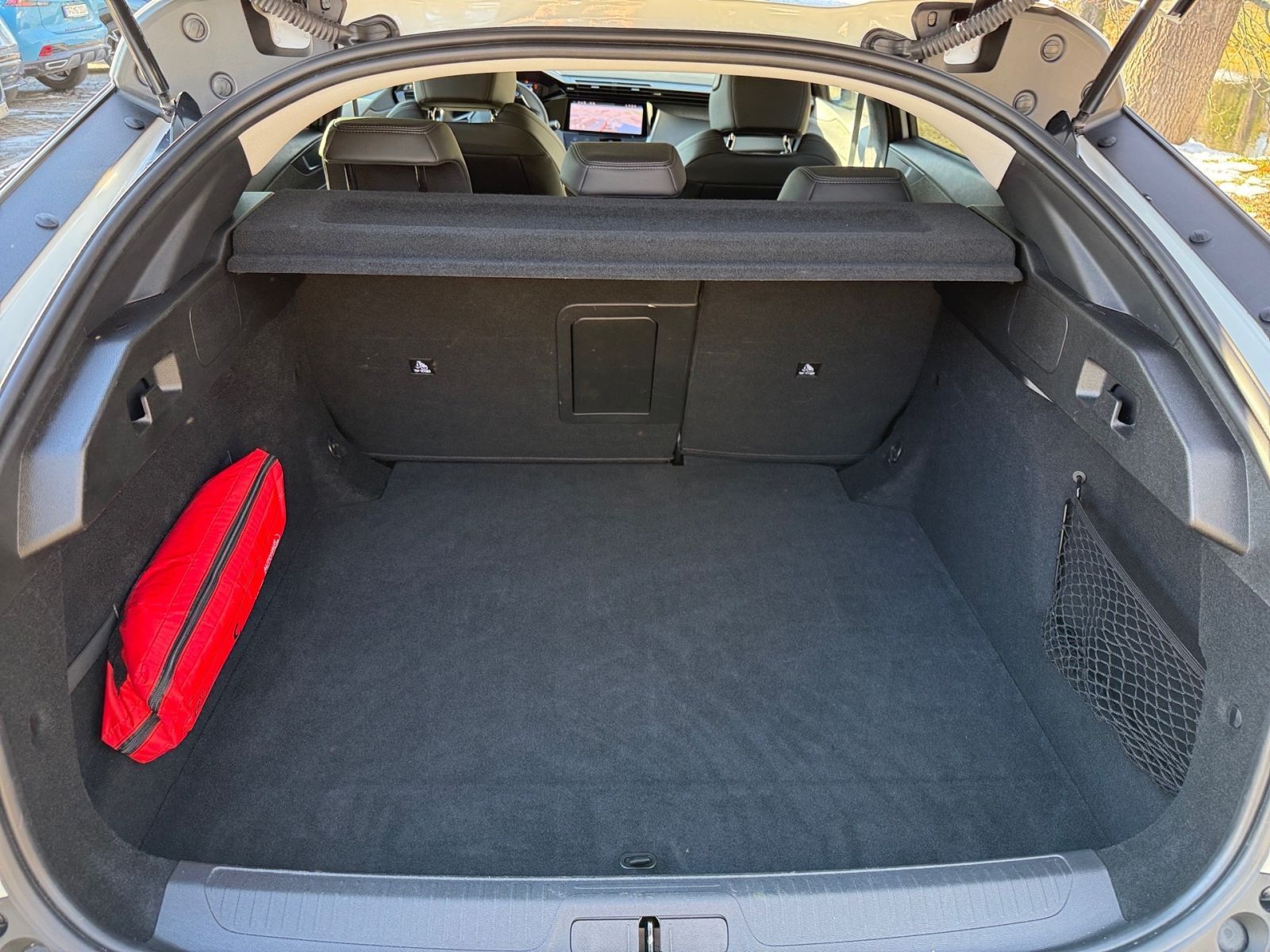 PEUGEOT 408 Allure Pack 130 EAT8 *SHZ*Kamera*