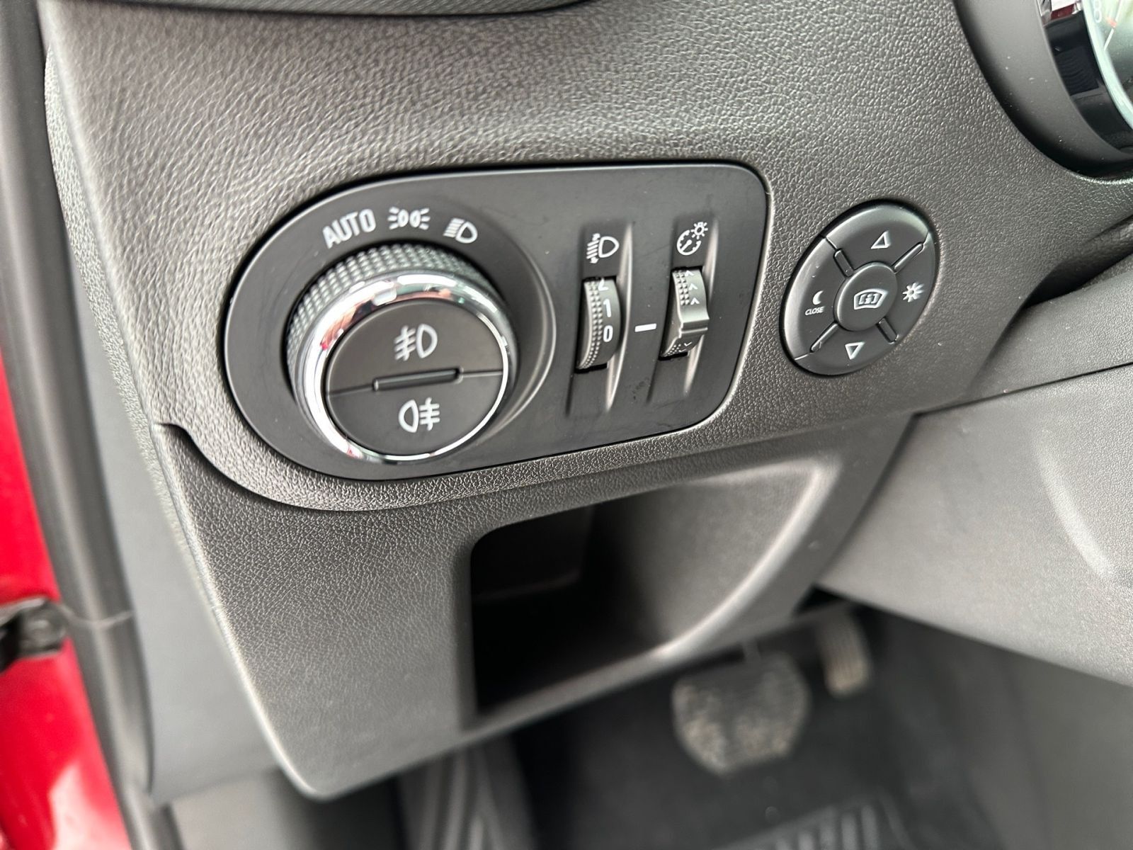 OPEL Crossland Ultimate 1.2AT Navi*CAM*SHZ*HEAD-UP