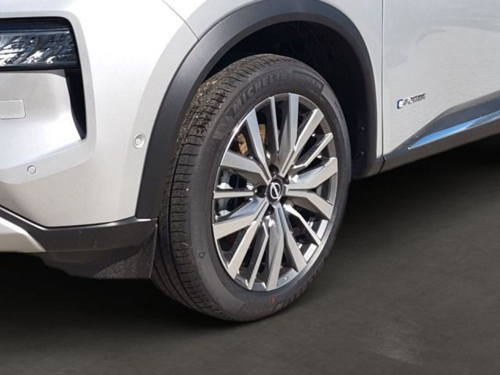 Nissan X-Trail Tekna 1.5 AT - SHZ BFS LHZ HUD 360CAM FAS