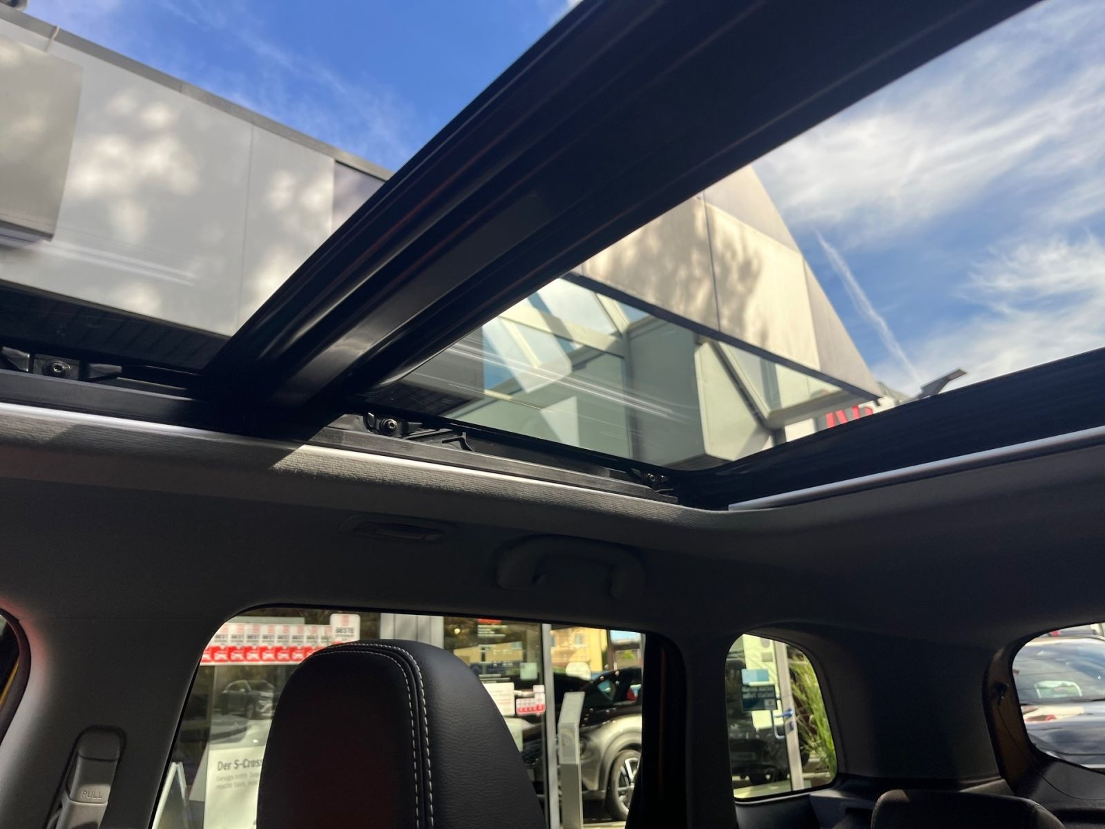Suzuki VITARA 1.5 COMFORT+ ALLGRIP AGS LED NAVI KAM SHZ
