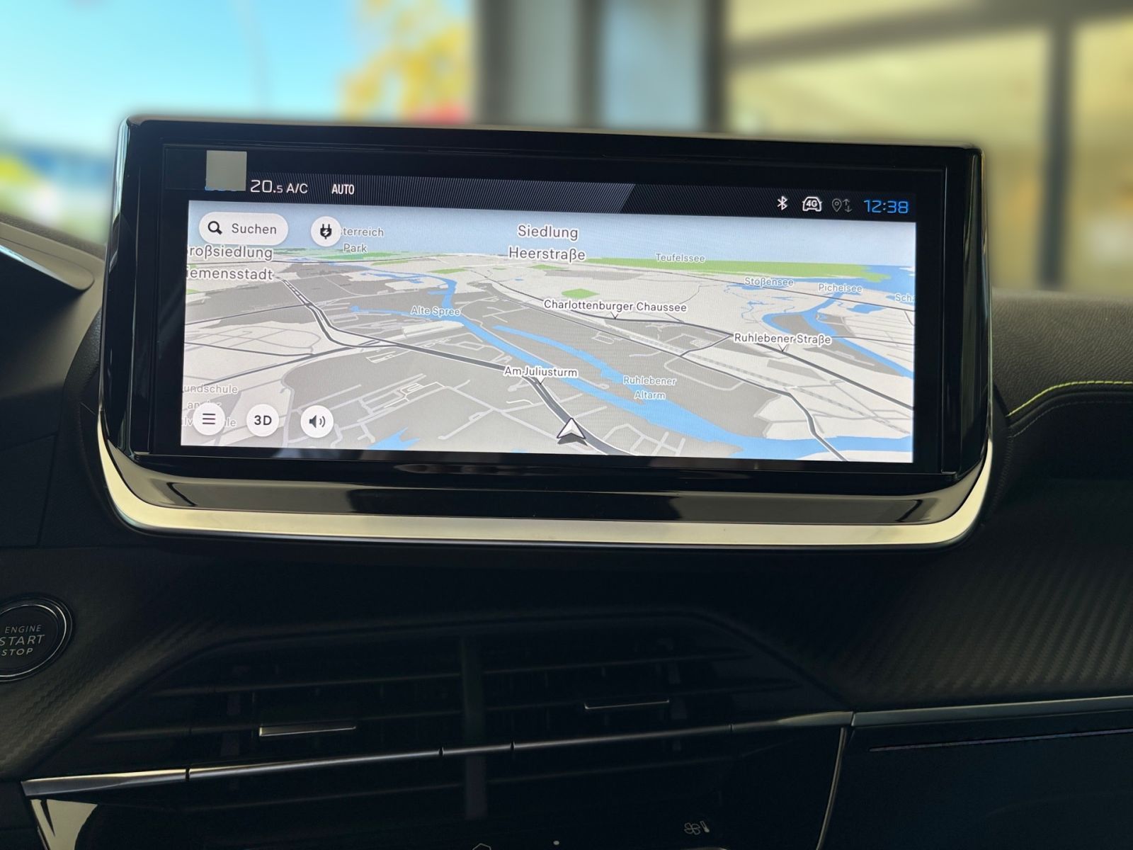 PEUGEOT 2008 E GT Elektromotor 156 54kwH *Kamera*