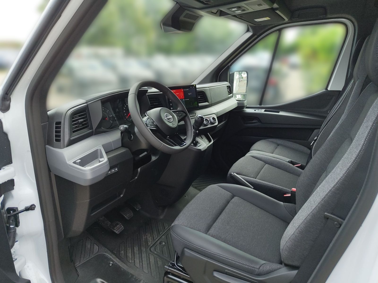 NISSAN INTERSTAR N-CONNECTA L3H2 35 MT Winterp*LRB*PDC