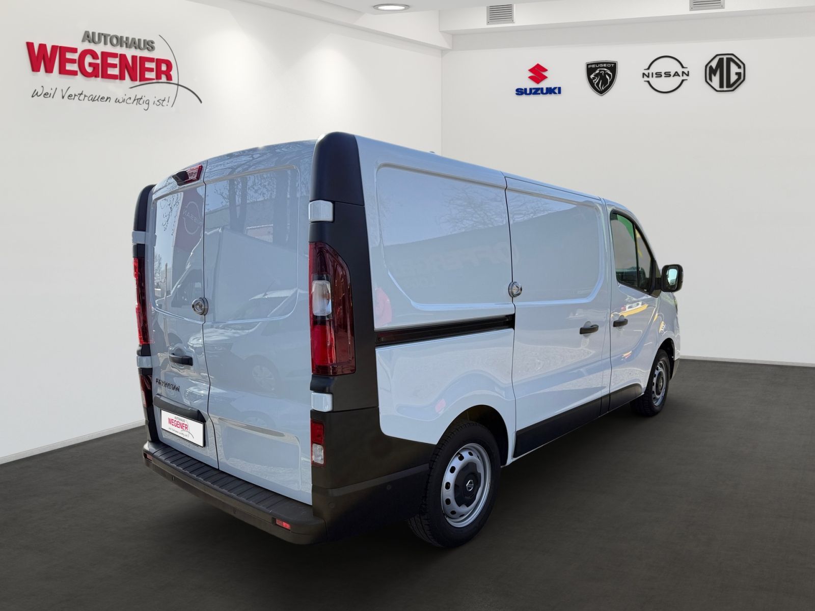 NISSAN Primastar Kasten Acenta 6MT L1H1 CAM CarPlay LED