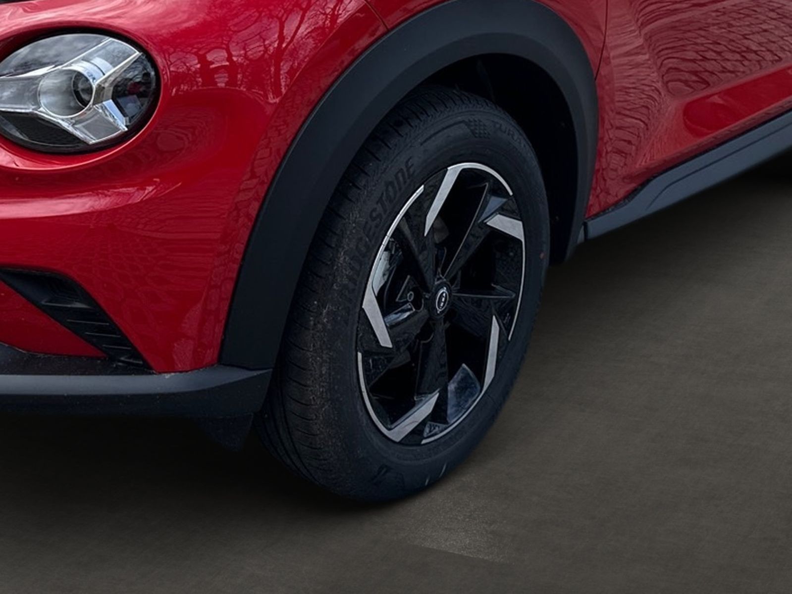 NISSAN JUKE N-STYLE 1.0 DIG-T 114PS 6MT 17"LM Bes. DESI