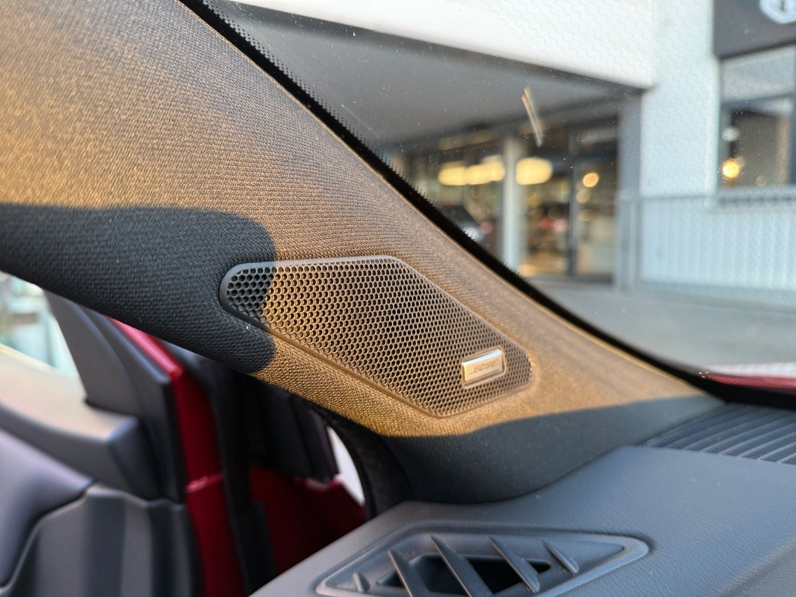 Nissan QASHQAI TEKNA+4x4 AT+BOSE PANO NAVI 360° LEDER