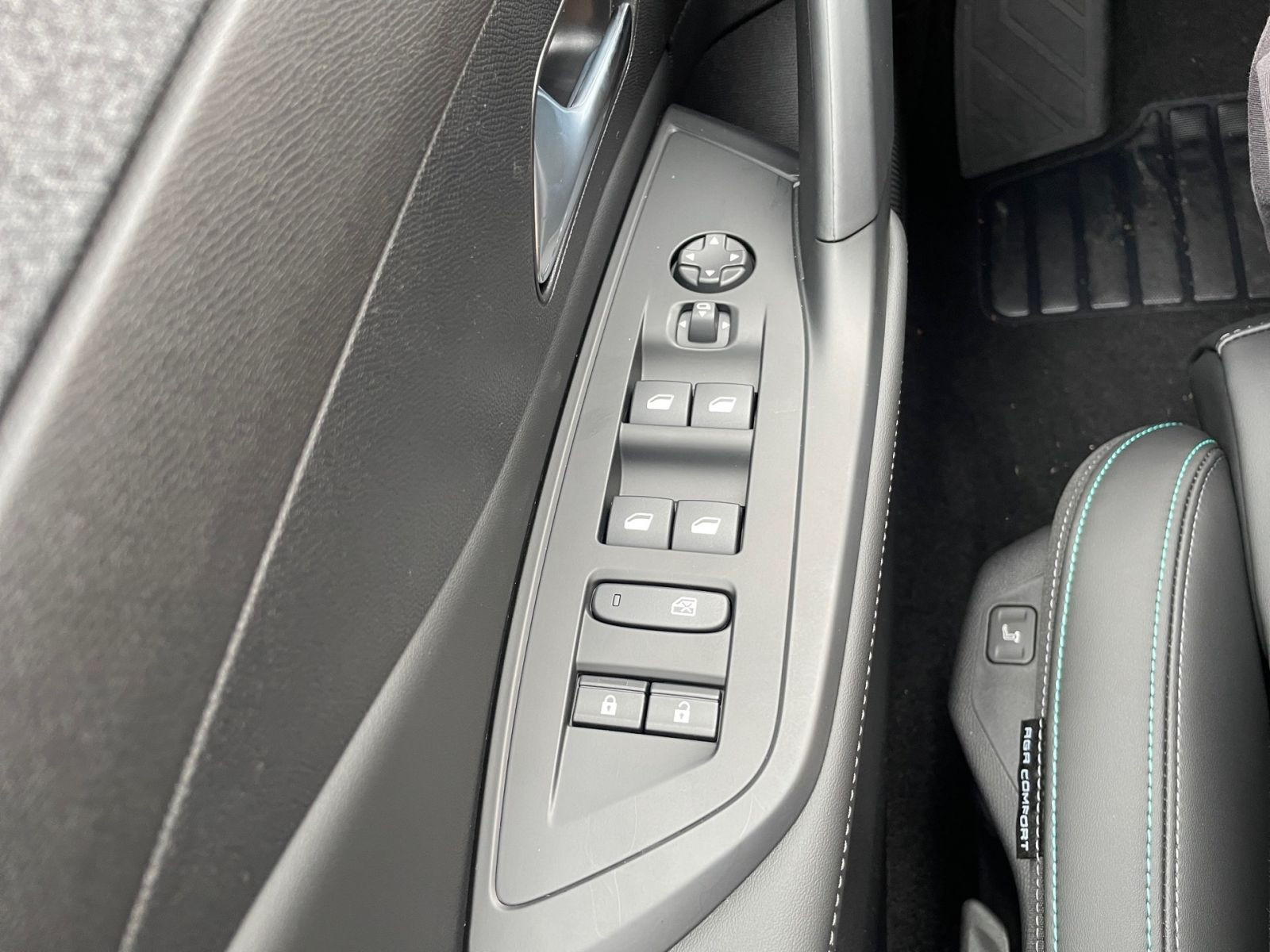 Peugeot 308 SW Allure PureTech 130 EAT8 *360°Kamera*SHZ*