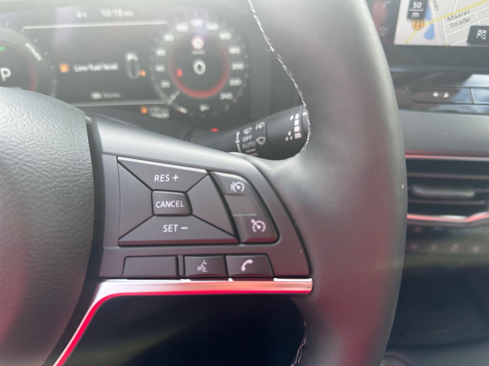 NISSAN Juke N-Connecta 1.6 Hybrid Winterpaket*Navi*360°