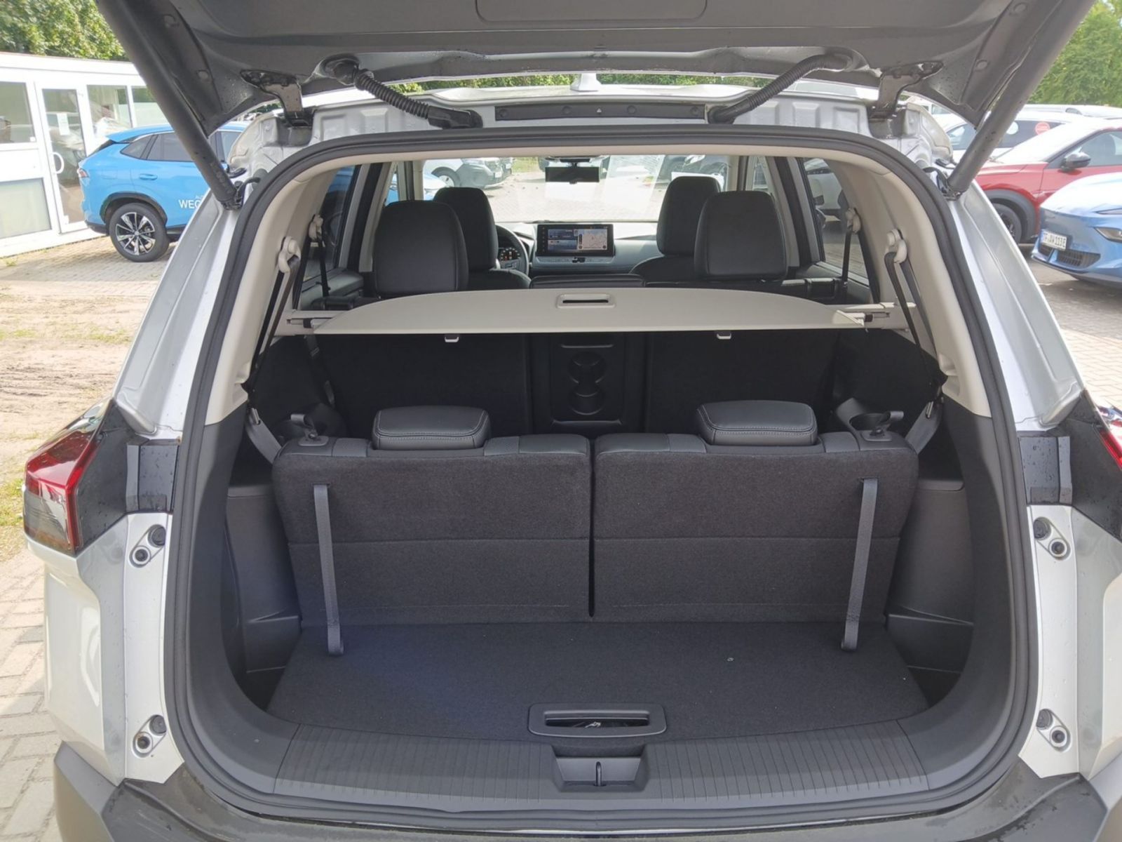 NISSAN X-TRAIL 1.5 VC-T e-4ORCE 213 PS SE