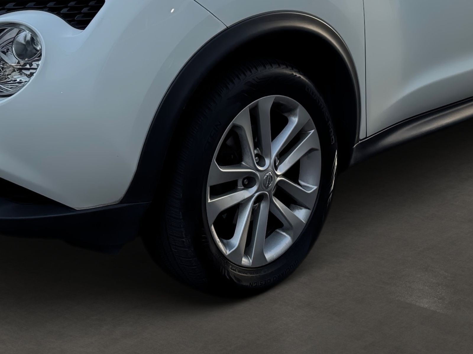 NISSAN JUKE N-CONNECTA  1.2 MT  KAMERA  NAVI ALLWETTER