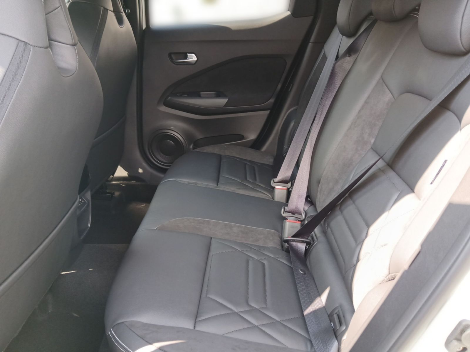 NISSAN JUKE N-DESIGN 6MT 19"LM SHZ 360°KAM Alcantara®