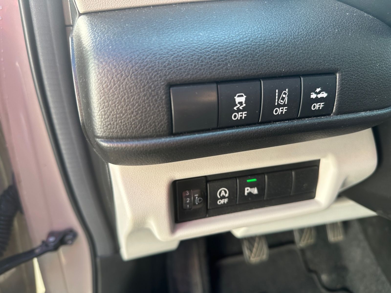 SUZUKI Swift Comfort Hybrid 1.2 MT - LED NAVI CAM SHZ