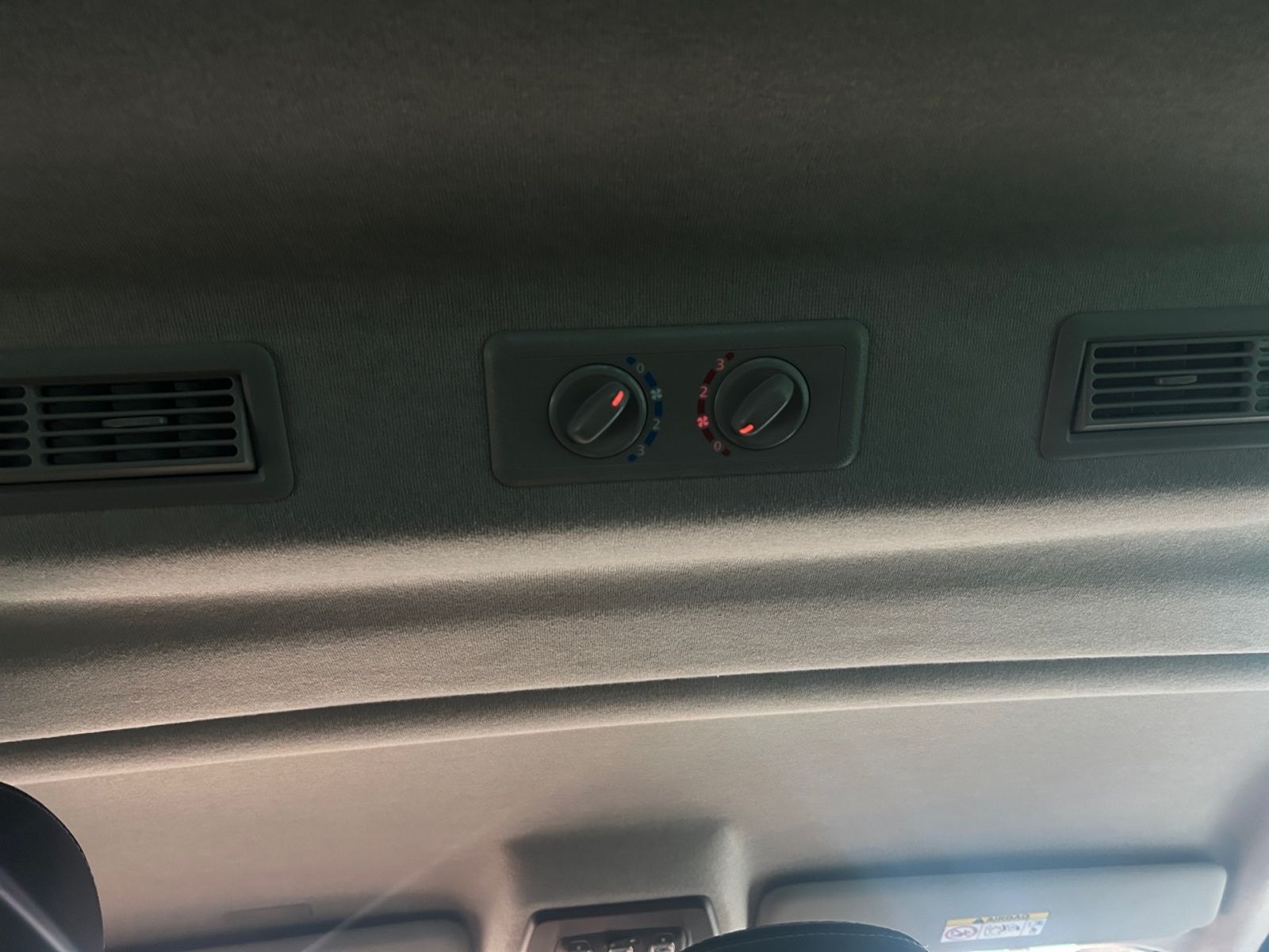 Nissan Primastar Kombi9 L1H1 2,8t CarPlay*Navi*PDC*CAM