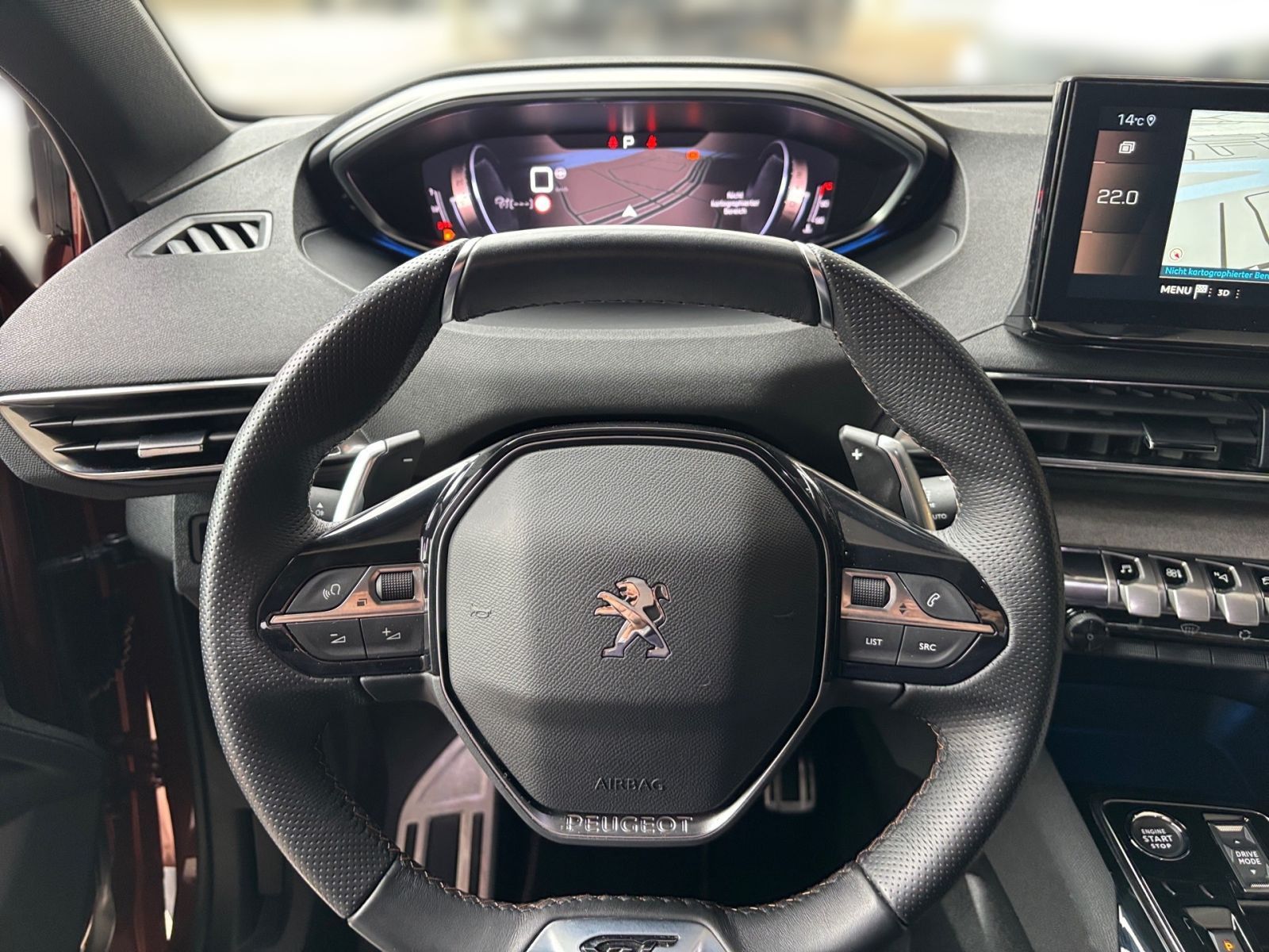 PEUGEOT 5008 GT PureTech 130 EAT8 *Kamera*SHZ*7 Sitzer*