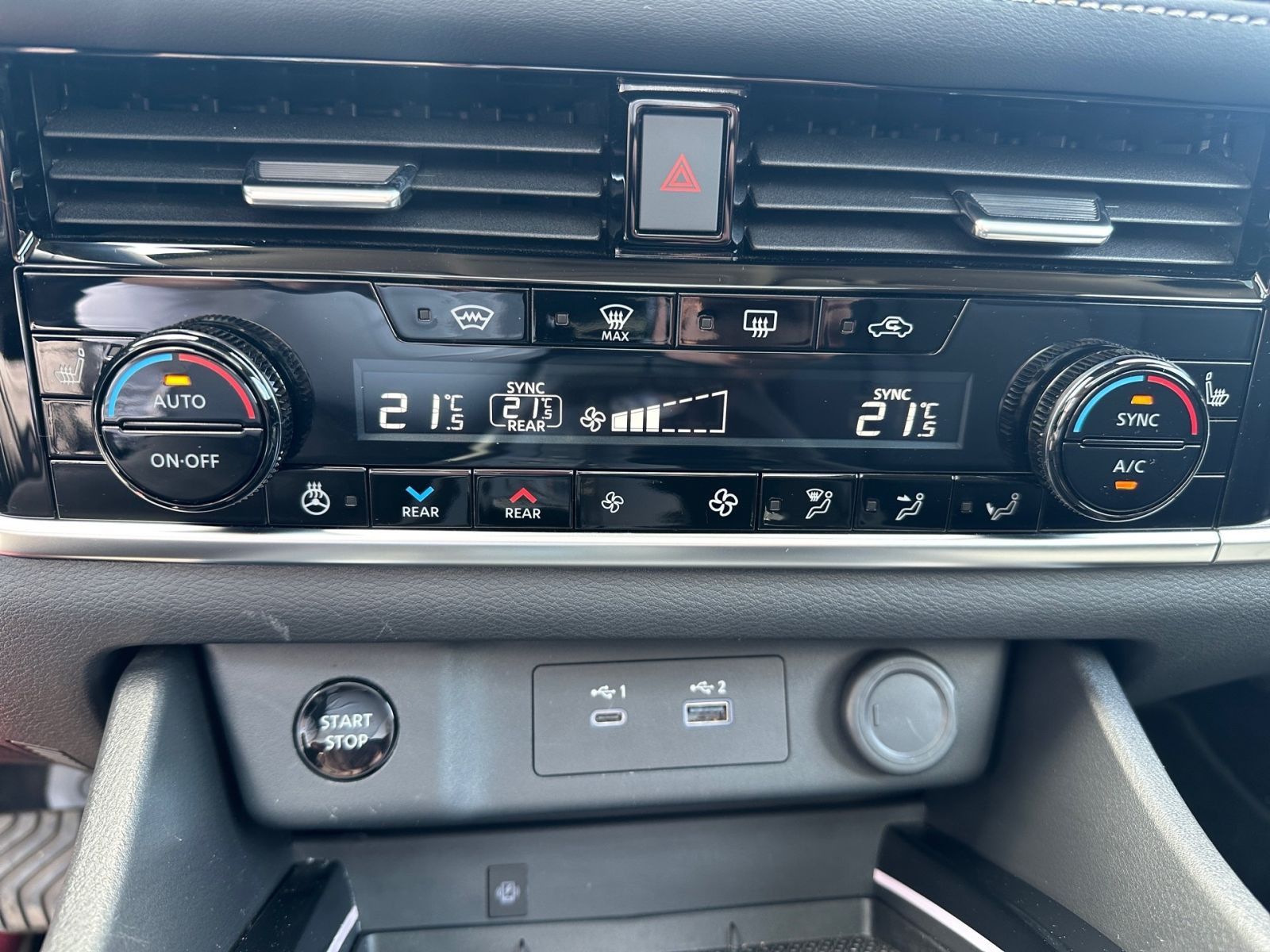 Nissan X-Trail N-Connecta e-Power 1.5 4x4 Winter 360°