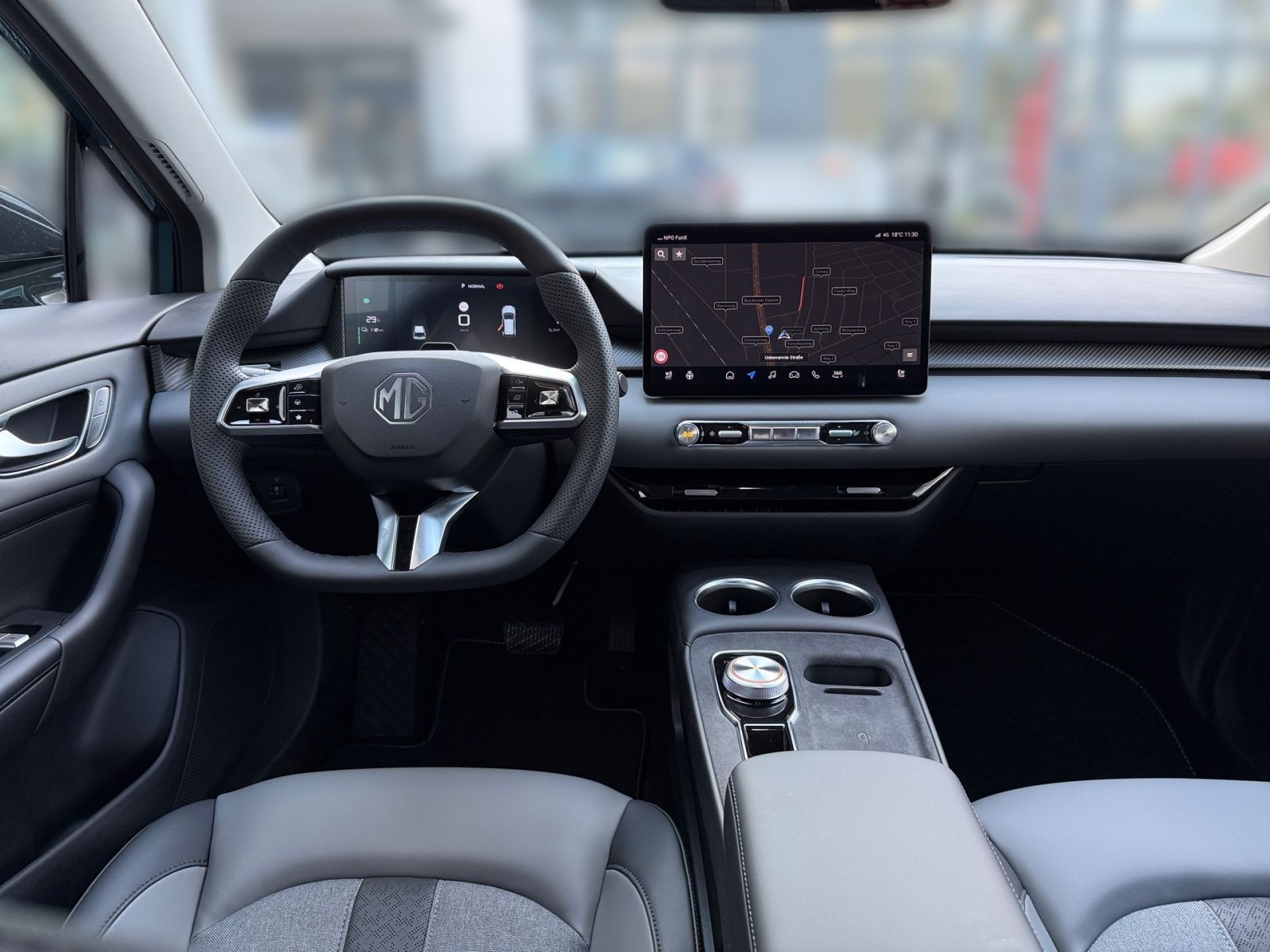 MG MG4 EV 64 kWh Premium - LED CarPlay ACC