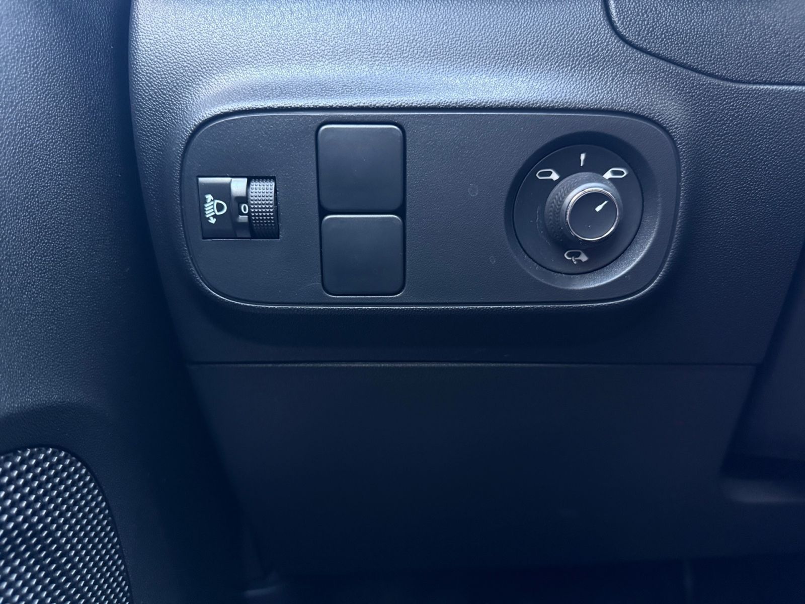 CITROEN C3 1.2 PureTech 110 Shine Pack Navi*Bluetooth