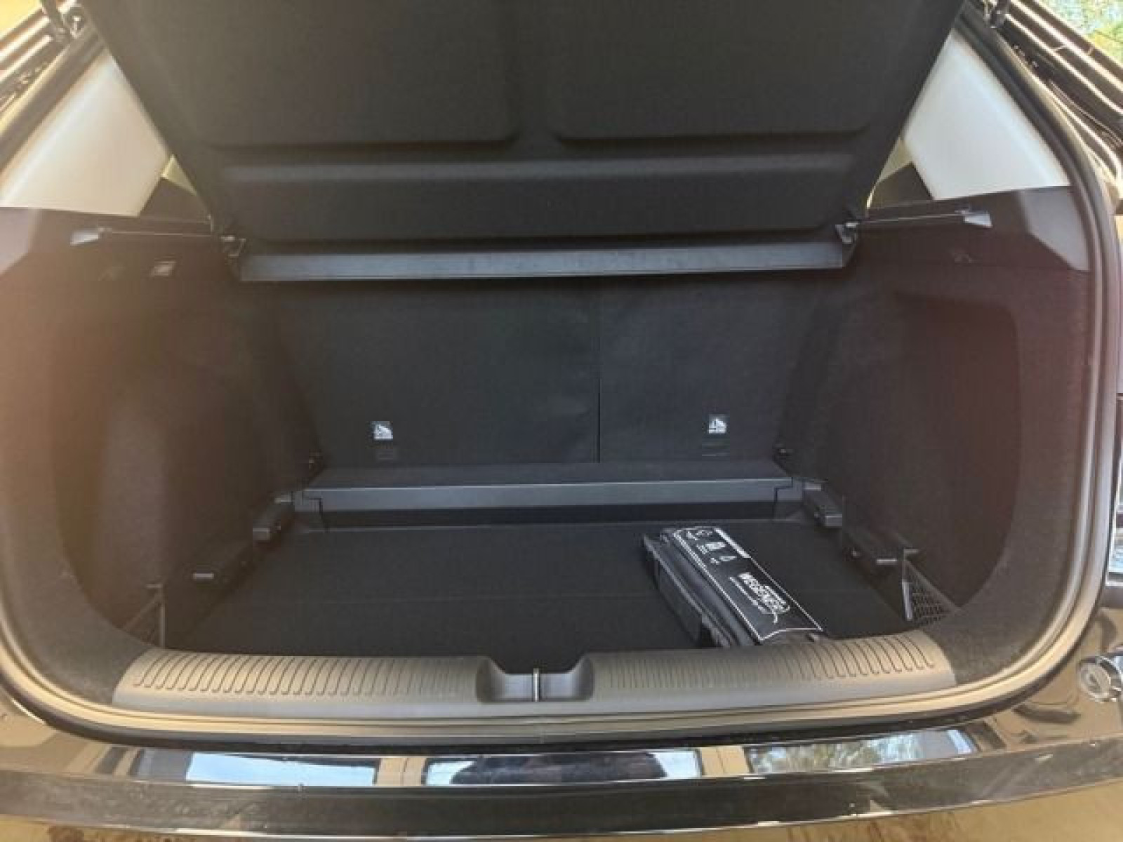 MG MG ZS Hybrid+ Luxury MY25.5