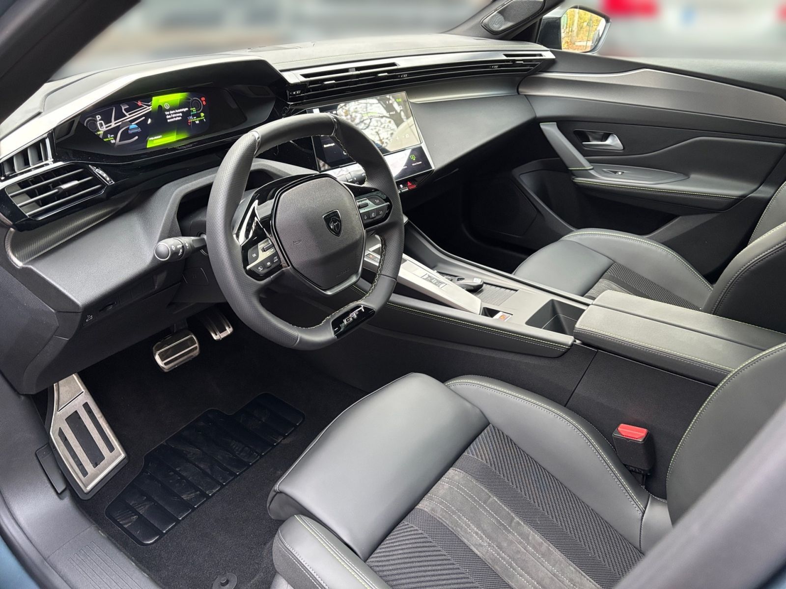 Peugeot 308 SW GT HYBRID 145 e-DSC6 NAVI 360° SHZ LED