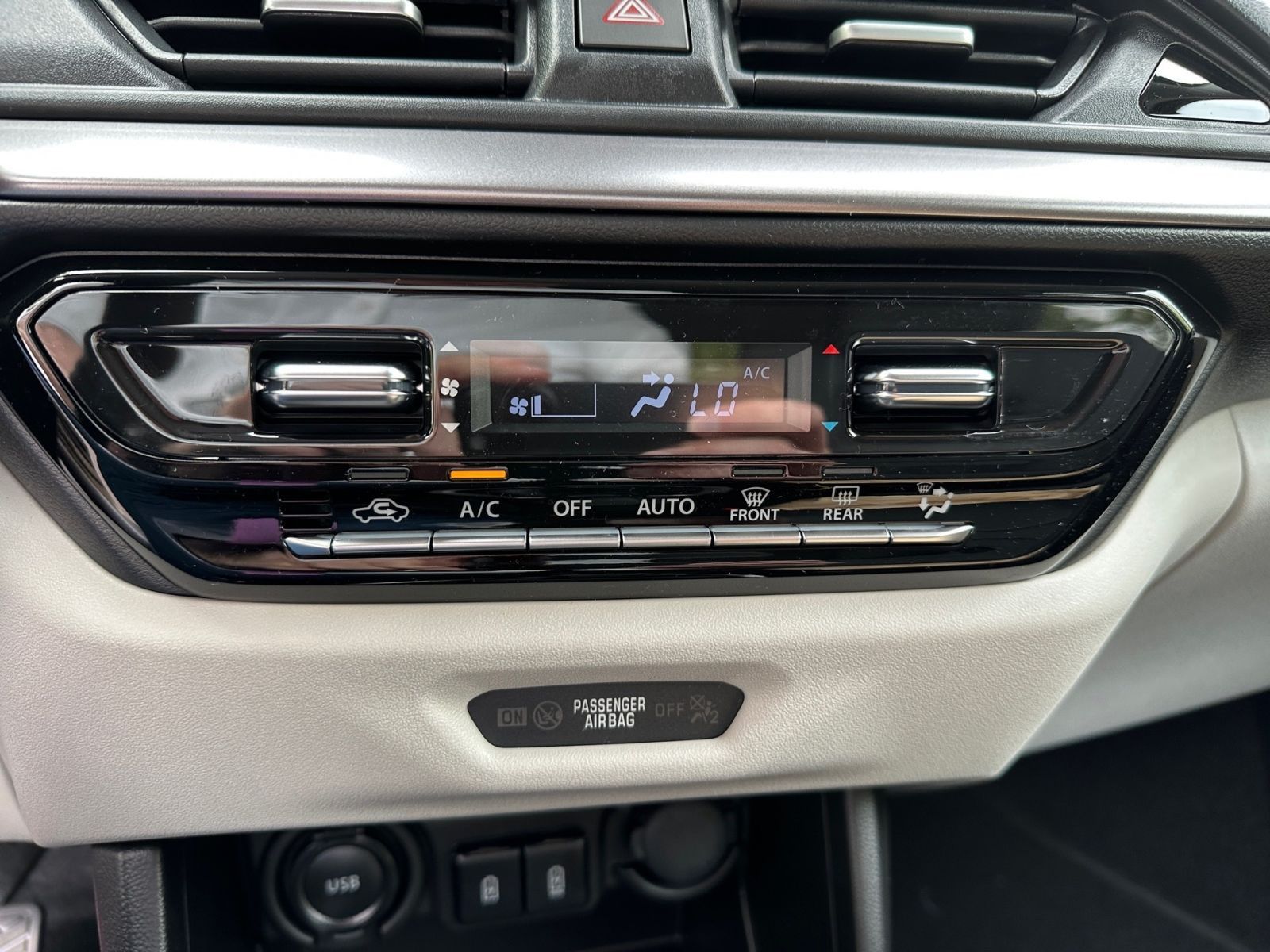 SUZUKI SWIFT COMFORT+ 1,2 AT HYBRID Navi Cam SHZ