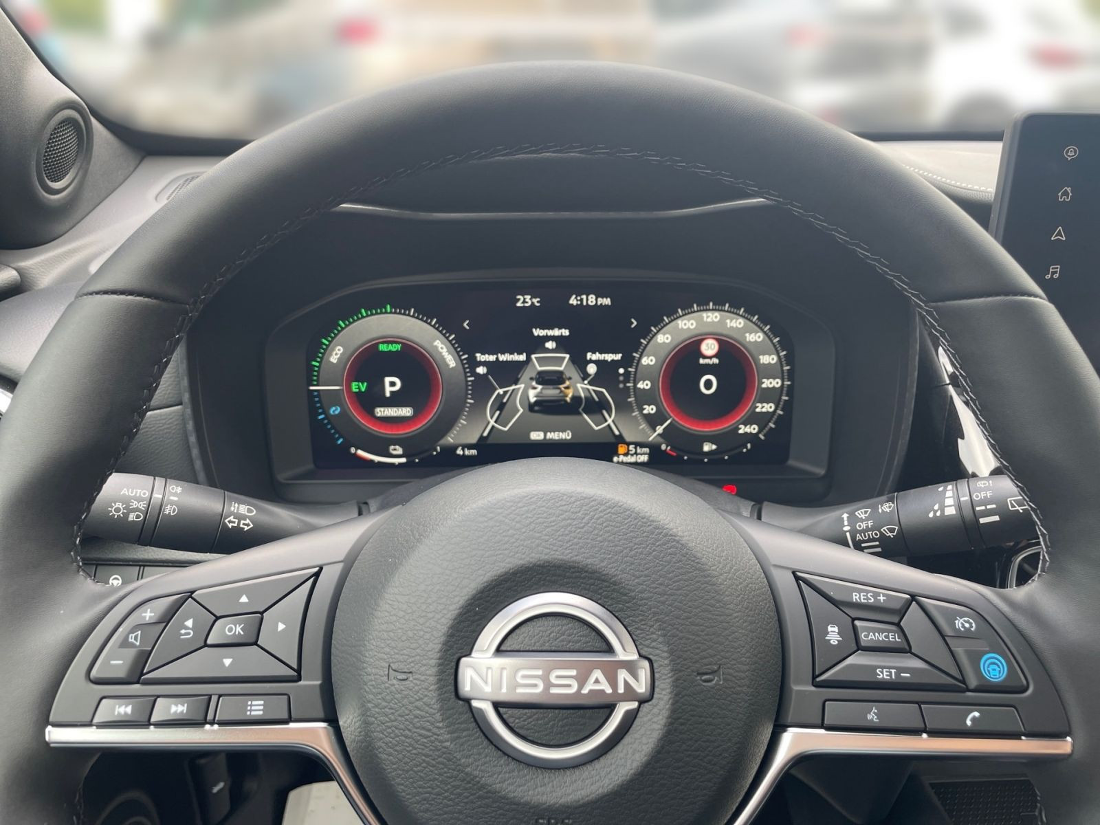 Nissan JUKE TEKNA 1.6 Hybrid 4AMT BOSE 360°KAMERA 19"LM