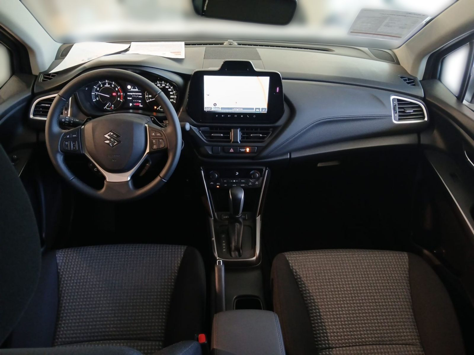Suzuki S-CROSS 1.4 COMFORT 6AT