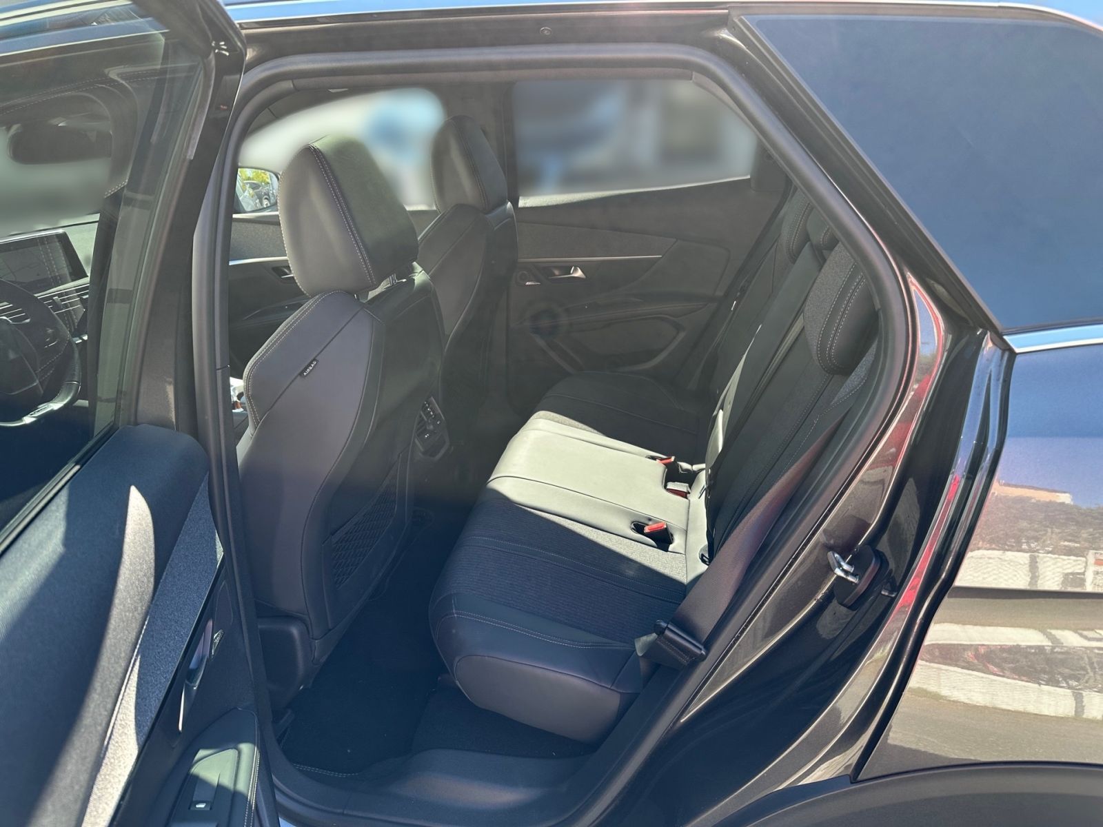 PEUGEOT 3008 GT-LINE 1.6 AHK*Pano*360°*NAVI*Sound*CAM