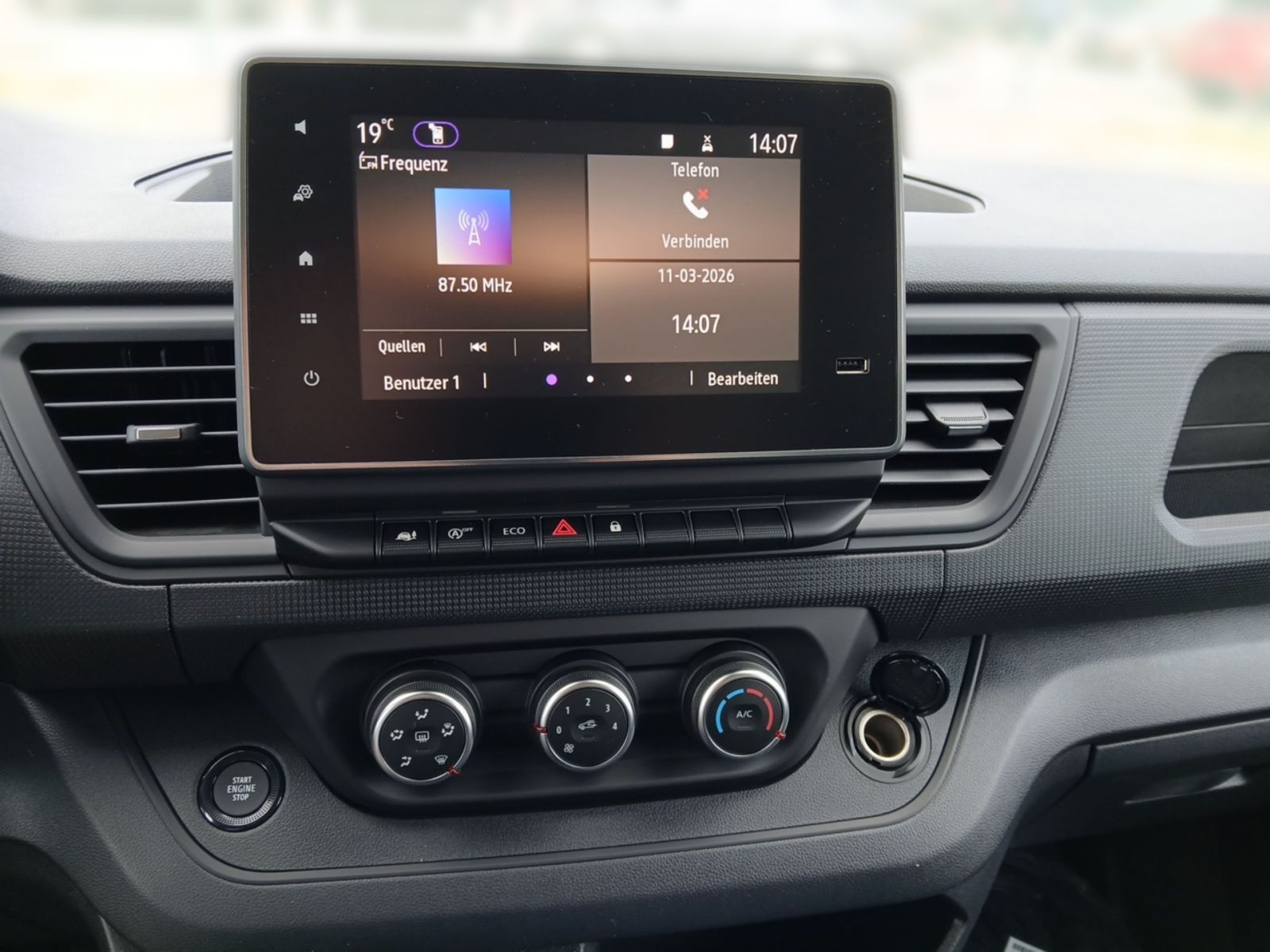 NISSAN Primastar Kasten L1H1 2,8t