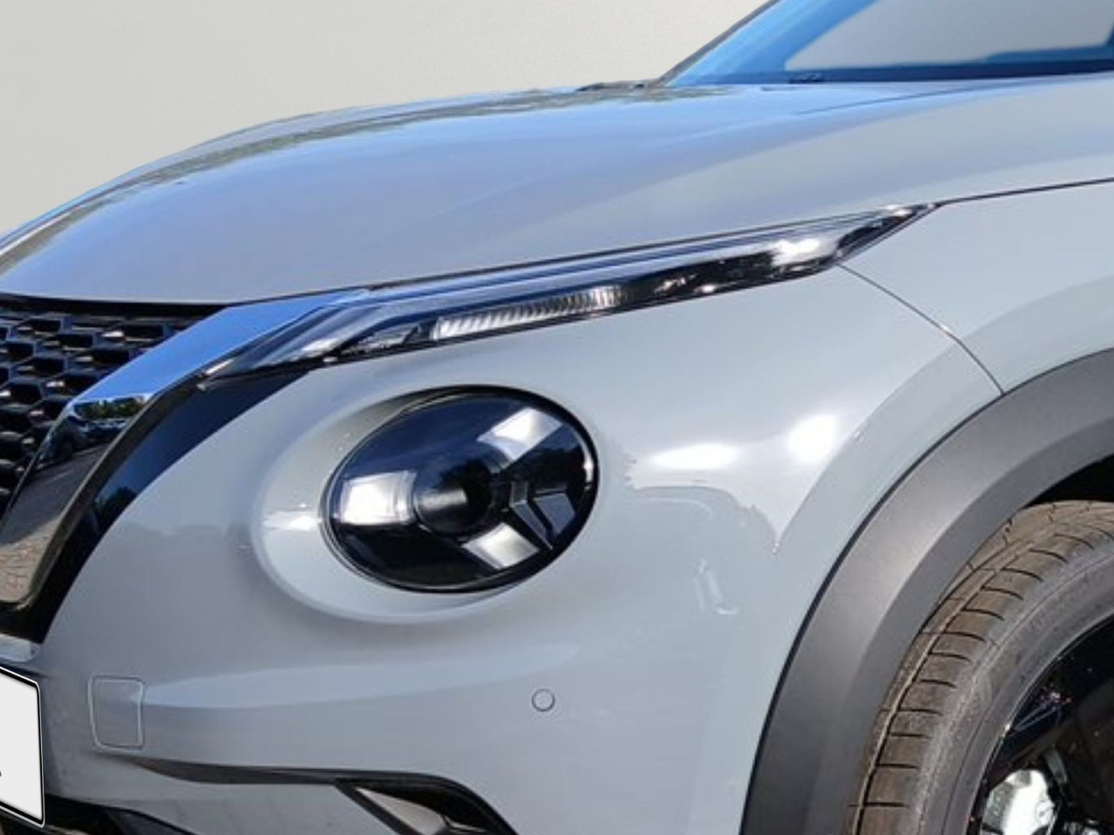 Nissan JUKE 1.0 DIG-T 114 PS 6MT