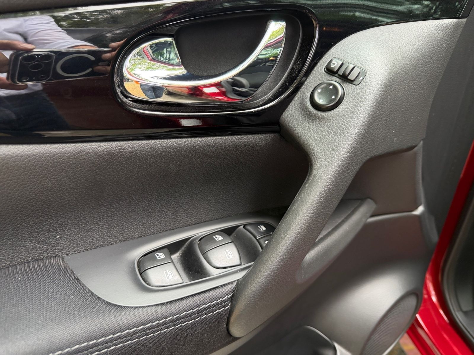 Nissan Qashqai 1.3 DIG-T DCT N-Connecta Bluetooth*Navi
