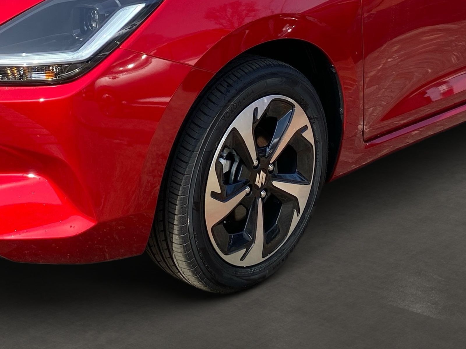 SUZUKI SWIFT COMFORT+ HYBRID 61kW)