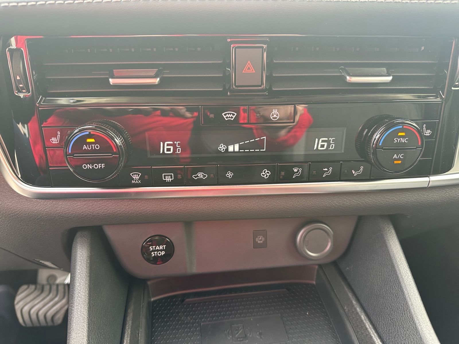 NISSAN QASHQAI N-CONNECTA 1.5  e-POWER WINTER 360° NAVI