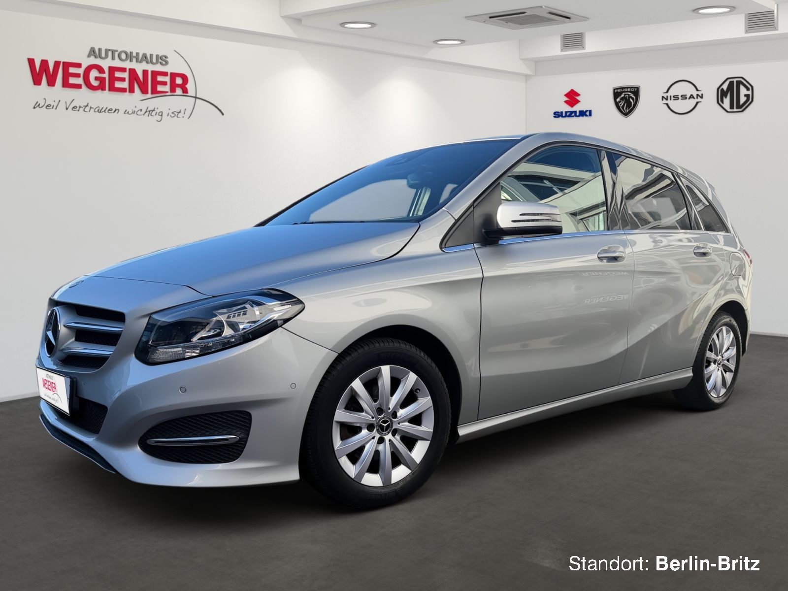 MERCEDES-BENZ B 220 4 MATIC Style Navi*Totwinkel*Kamera*PDC