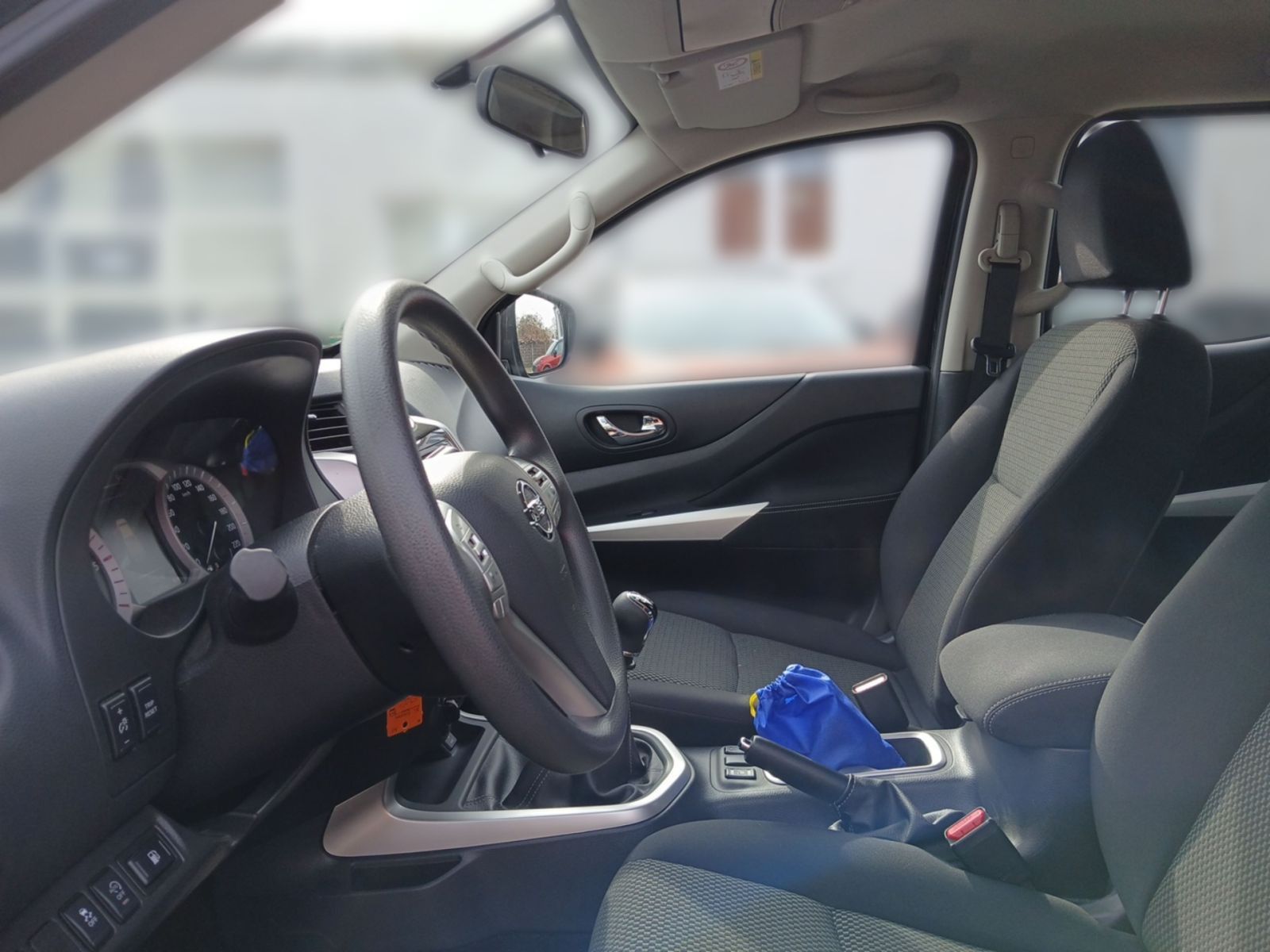 NISSAN NAVARA 2.3 dCi 4x4 DC Acenta WR-Satz*GRA*AHK